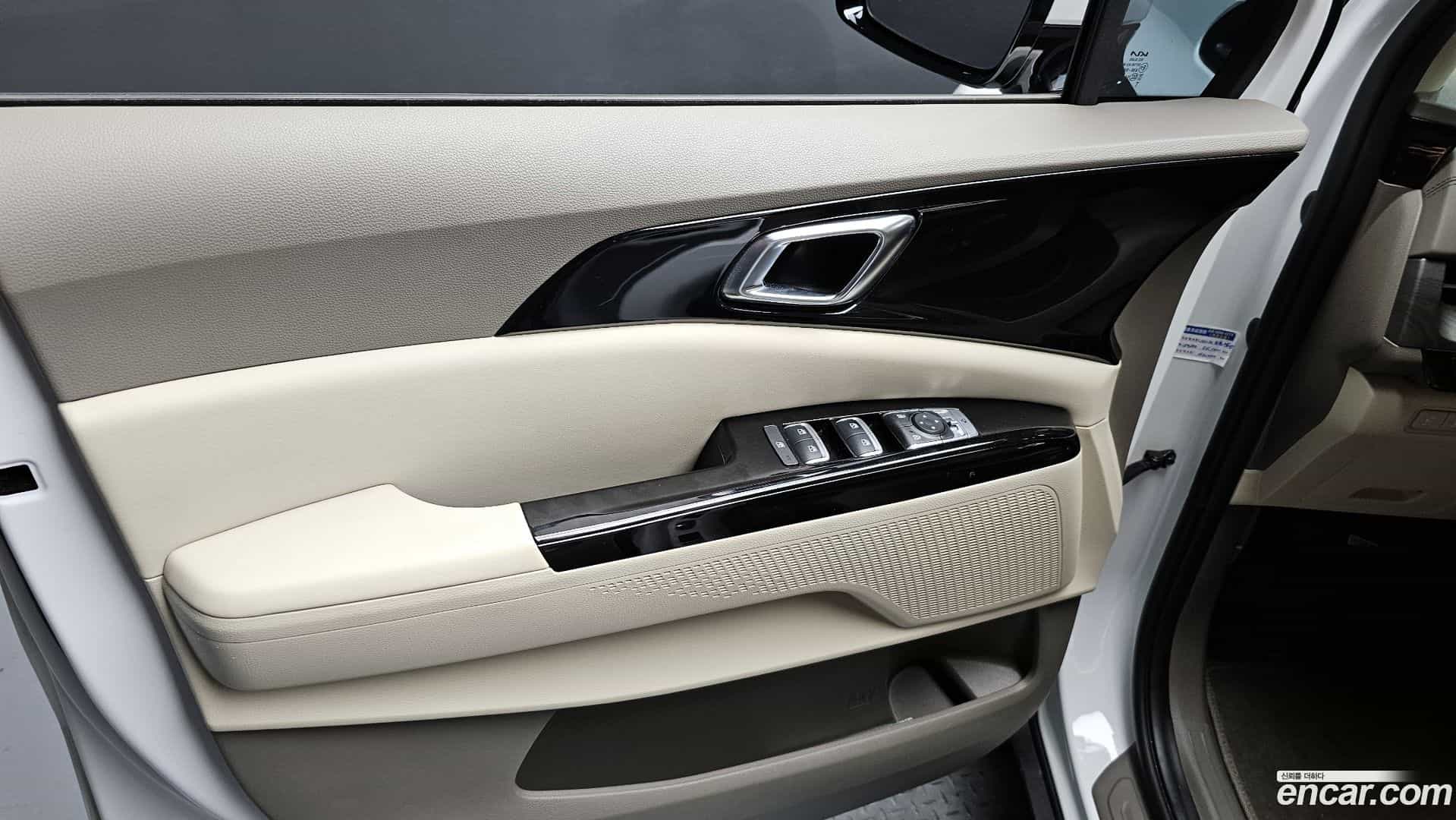Canival Kia 2023.10-INNER-034