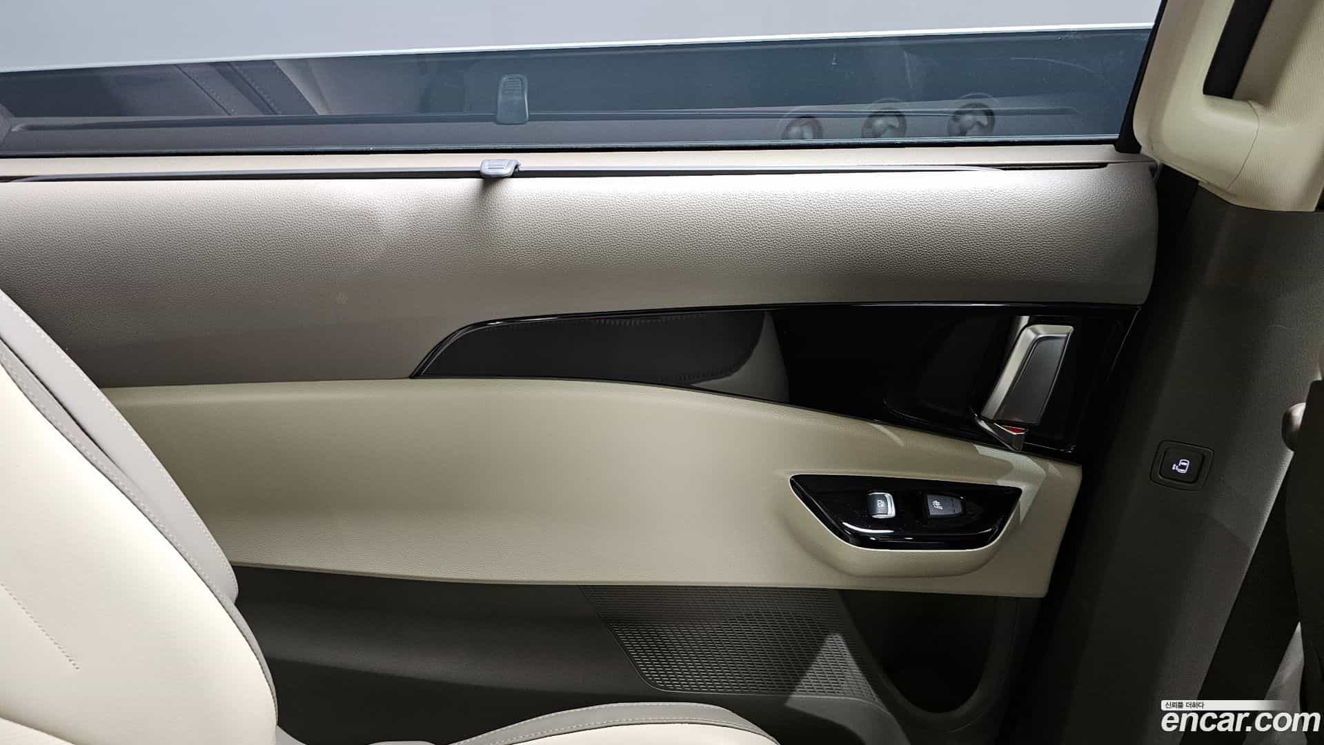 Canival Kia 2023.10-INNER-035