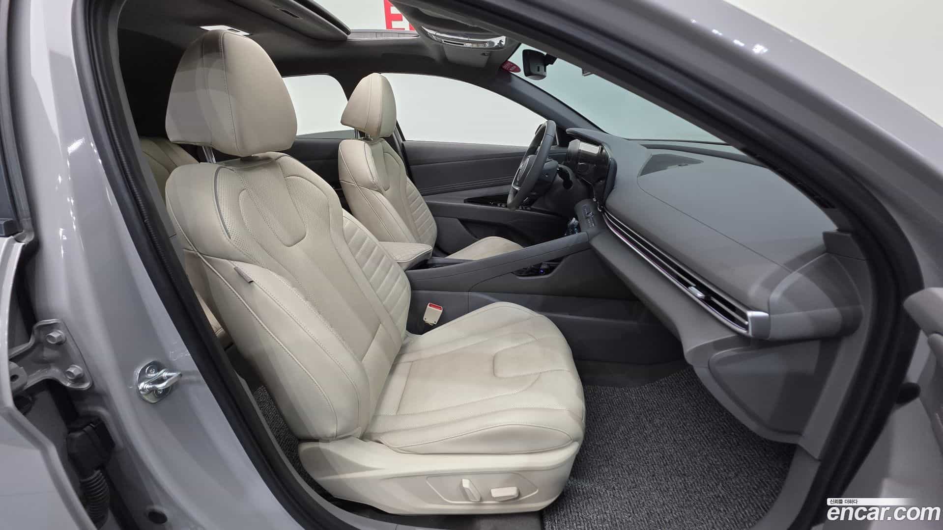 AVANTE Hyundai 2023.7-INNER-010