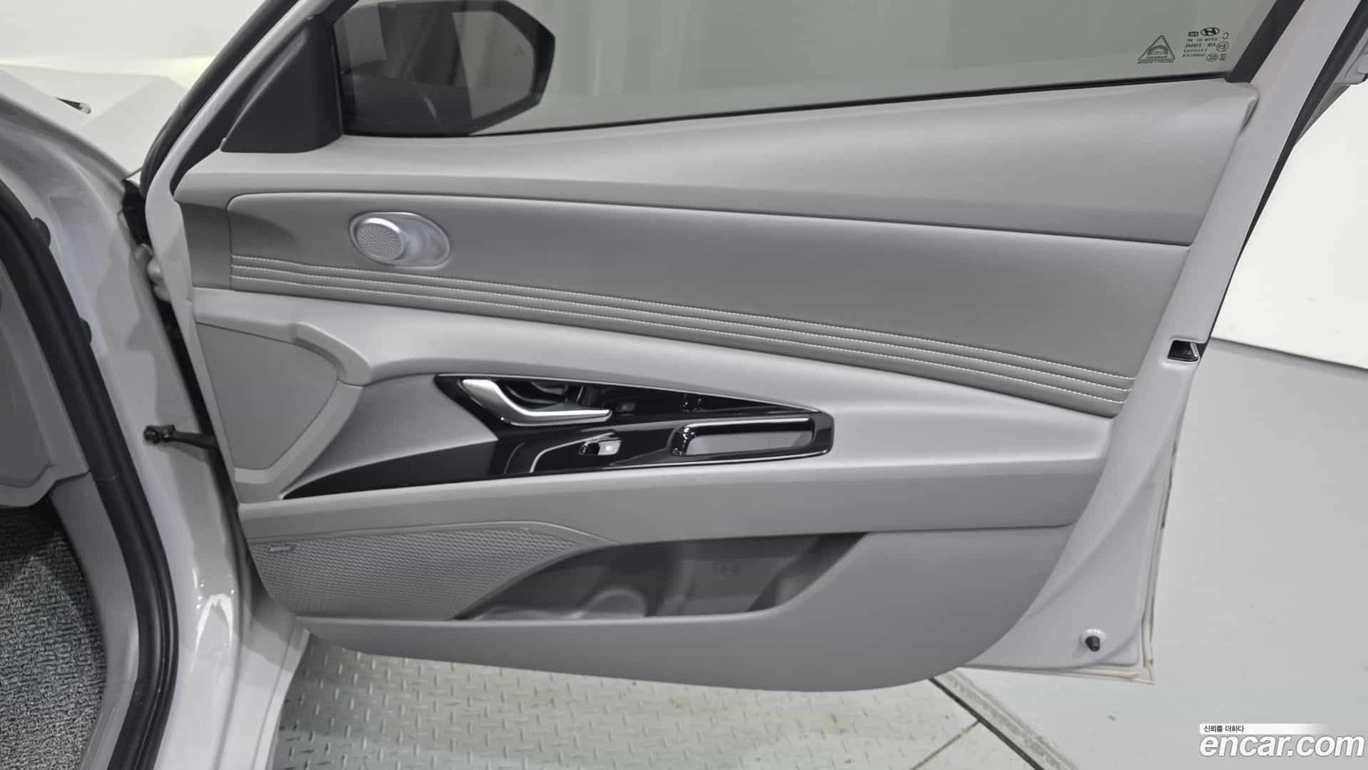 AVANTE Hyundai 2023.7-INNER-035