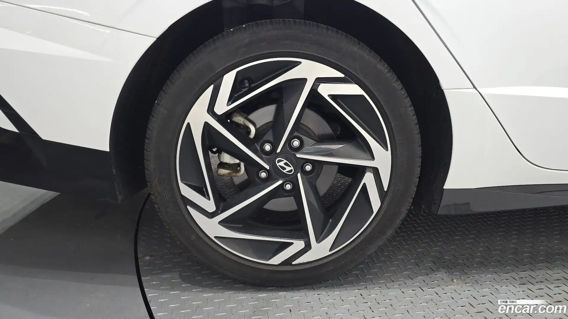 Sonata Hyundai 2024.3-OUTER-005