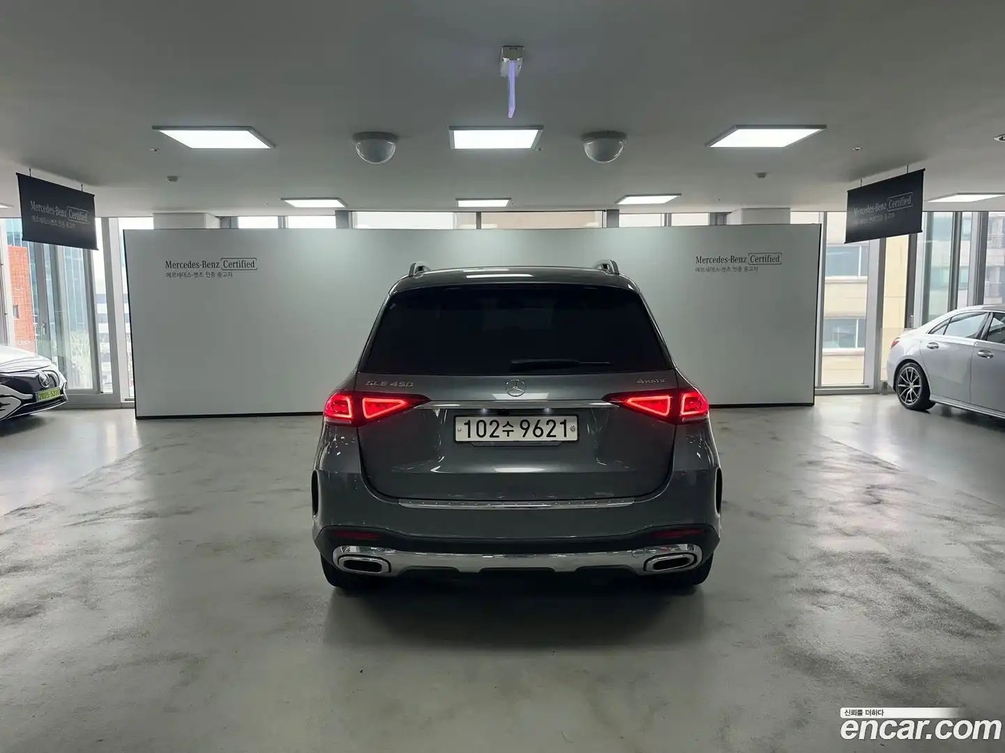 GLE-Class Mercedes-Benz 2020.8-OUTER-004