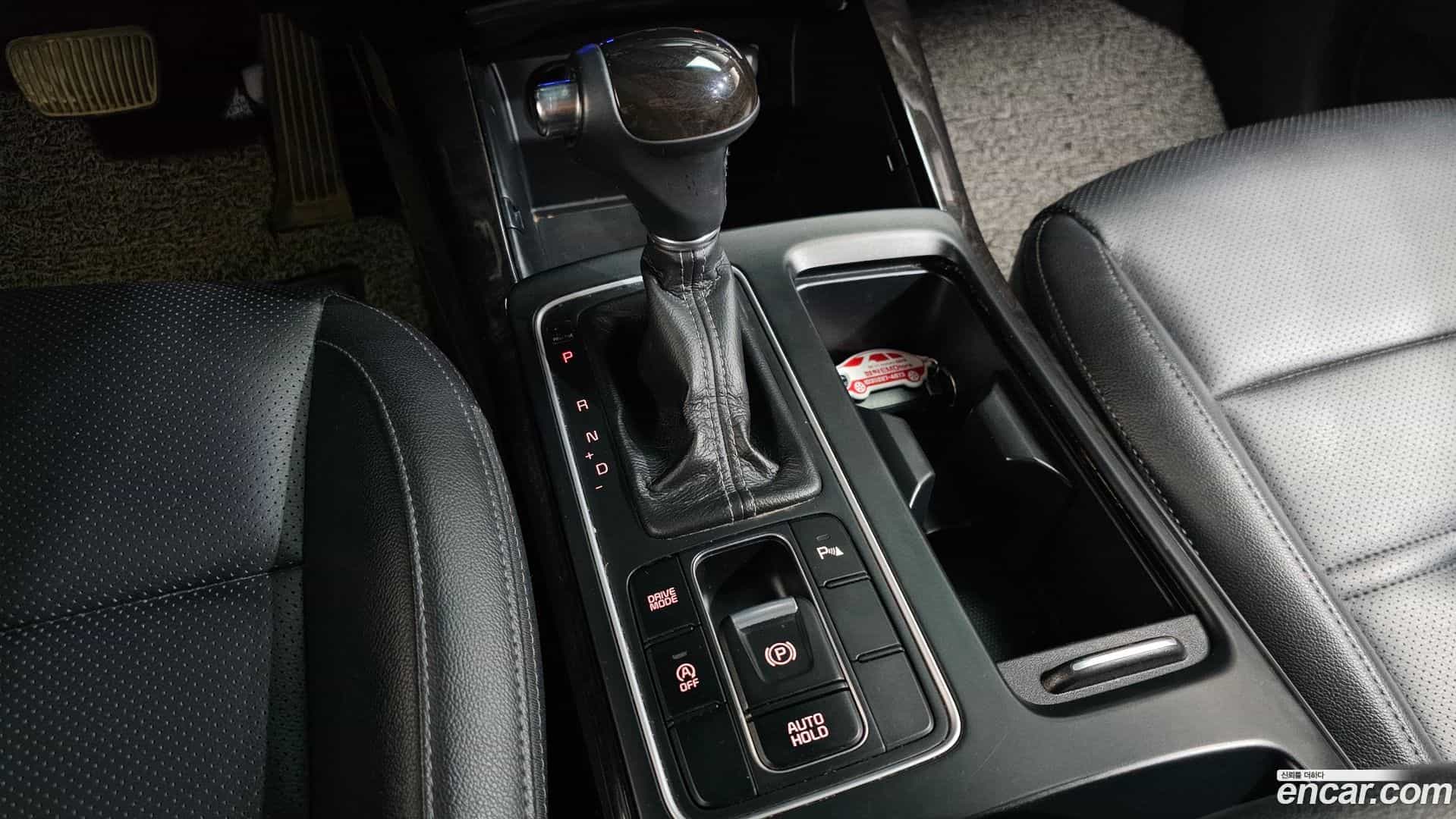 Sorento Kia 2015.8-INNER-009