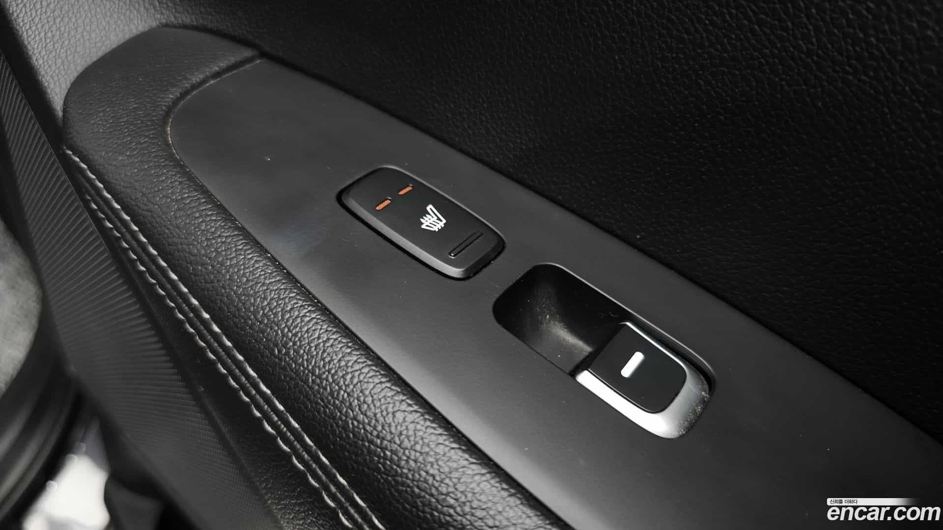 Sorento Kia 2015.8-OPTION-023