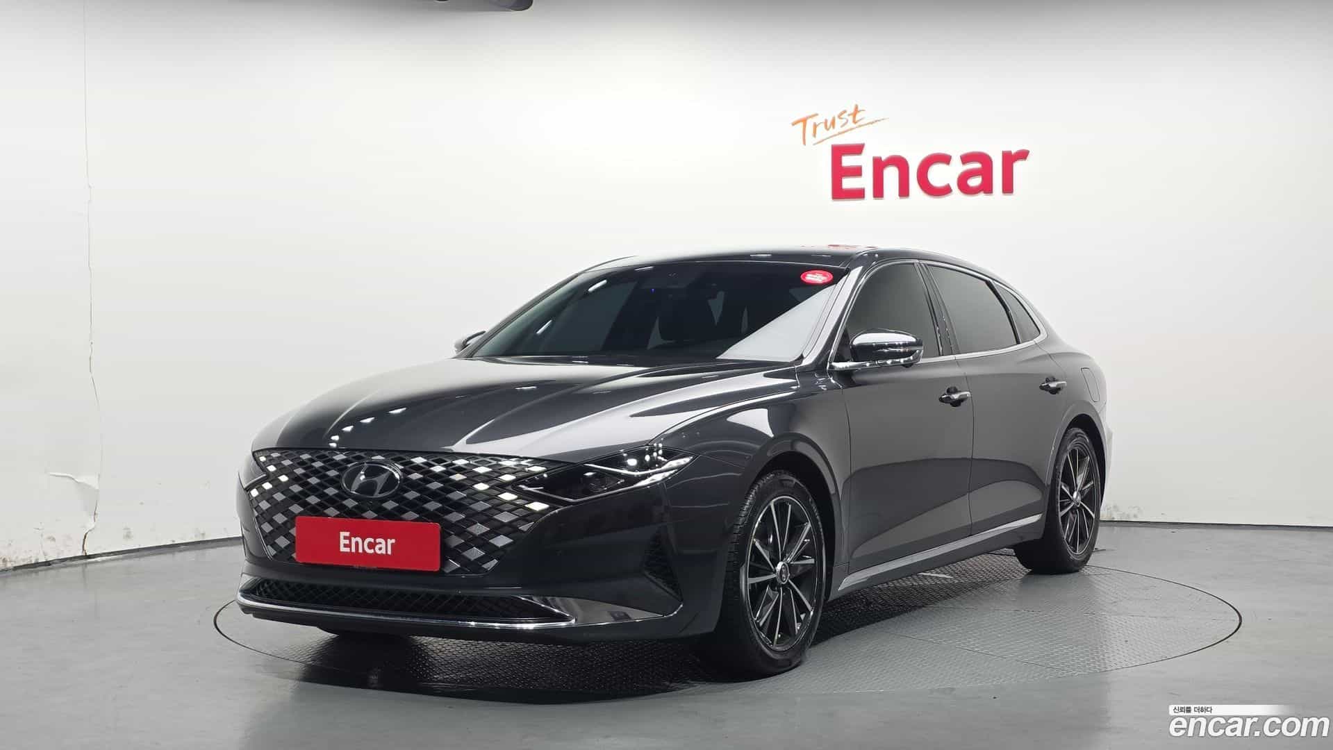 Grandeur Hyundai 2021.6-OUTER-001