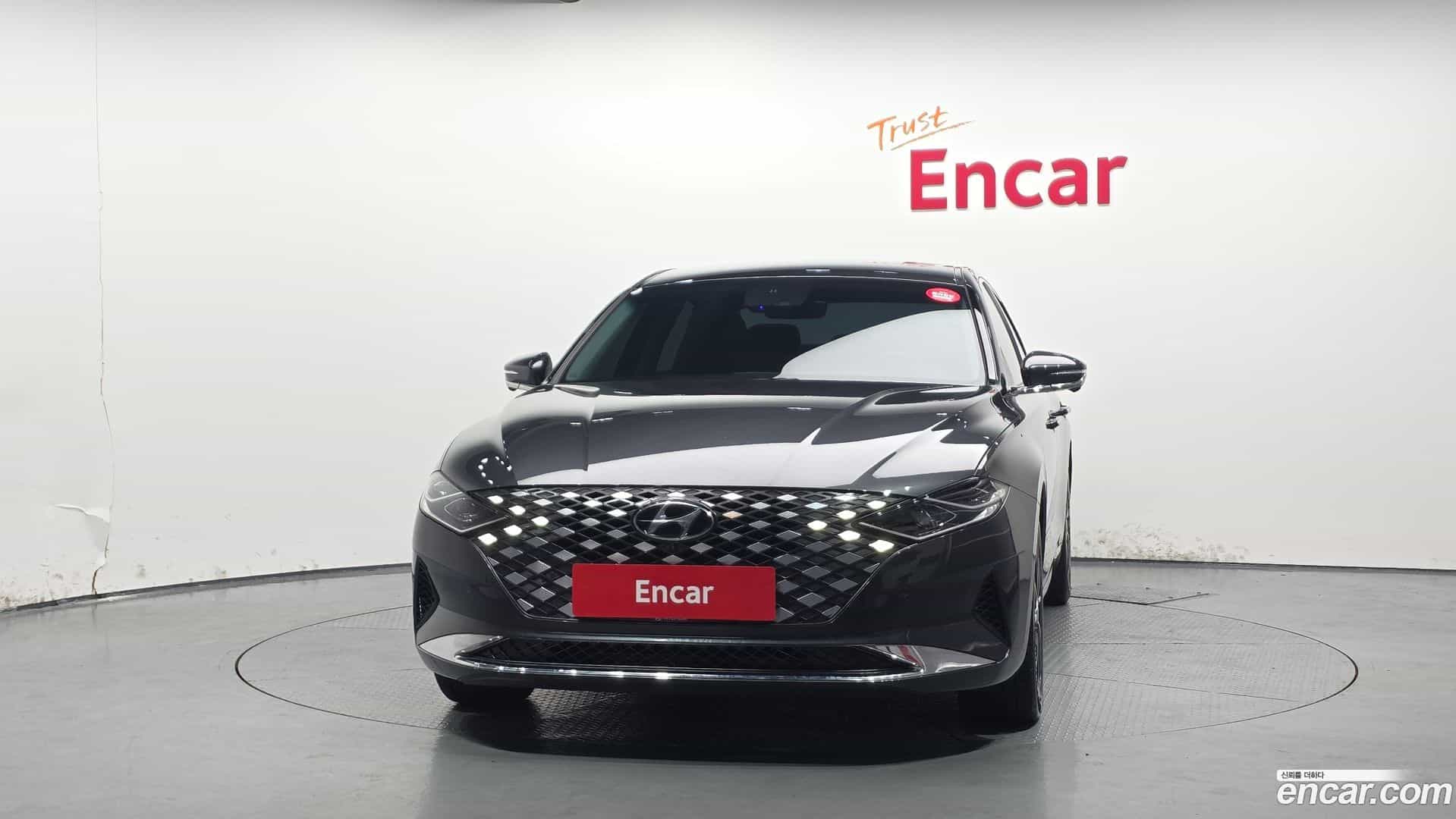 Grandeur Hyundai 2021.6-OUTER-003