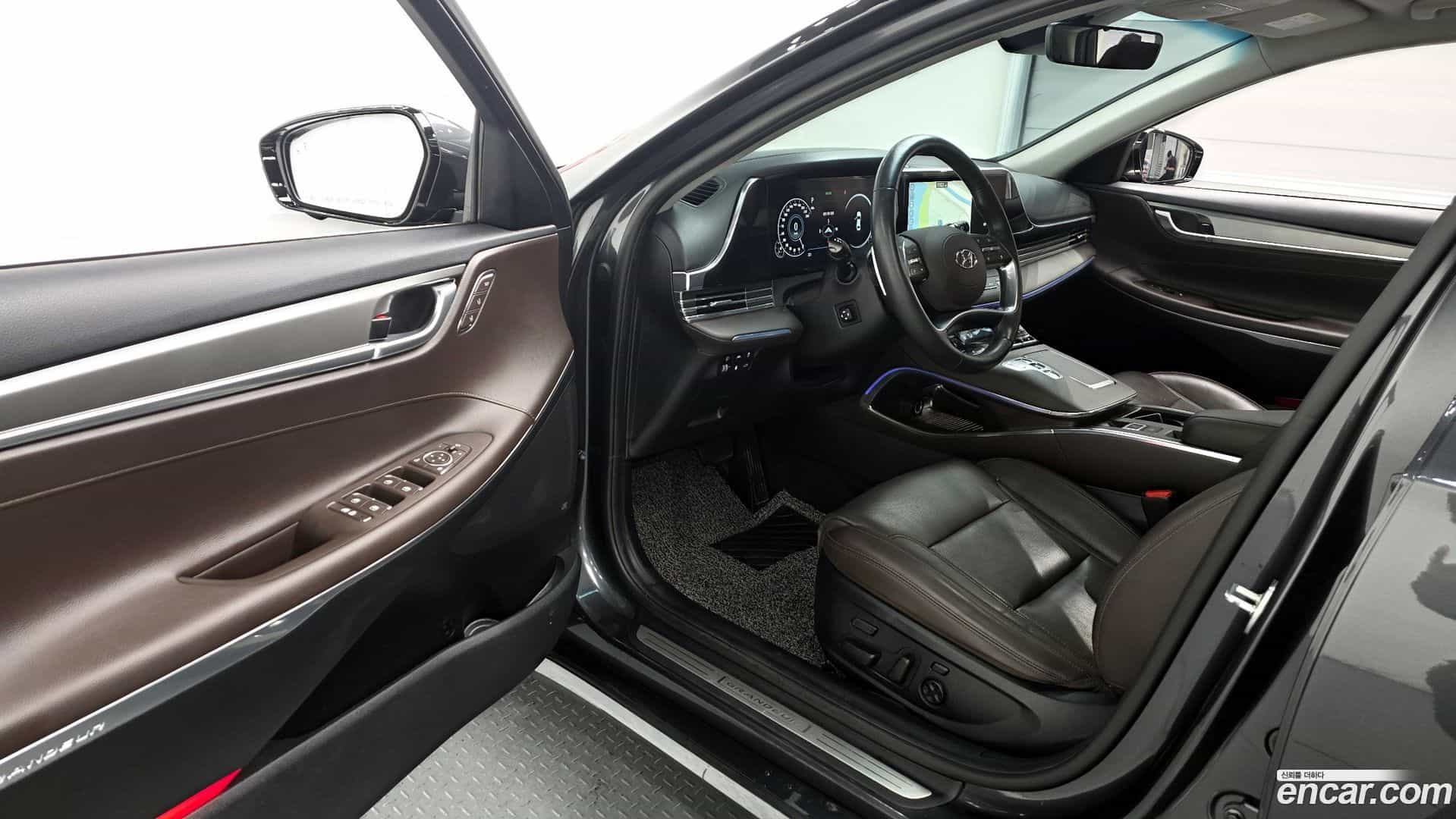 Grandeur Hyundai 2021.6-INNER-010
