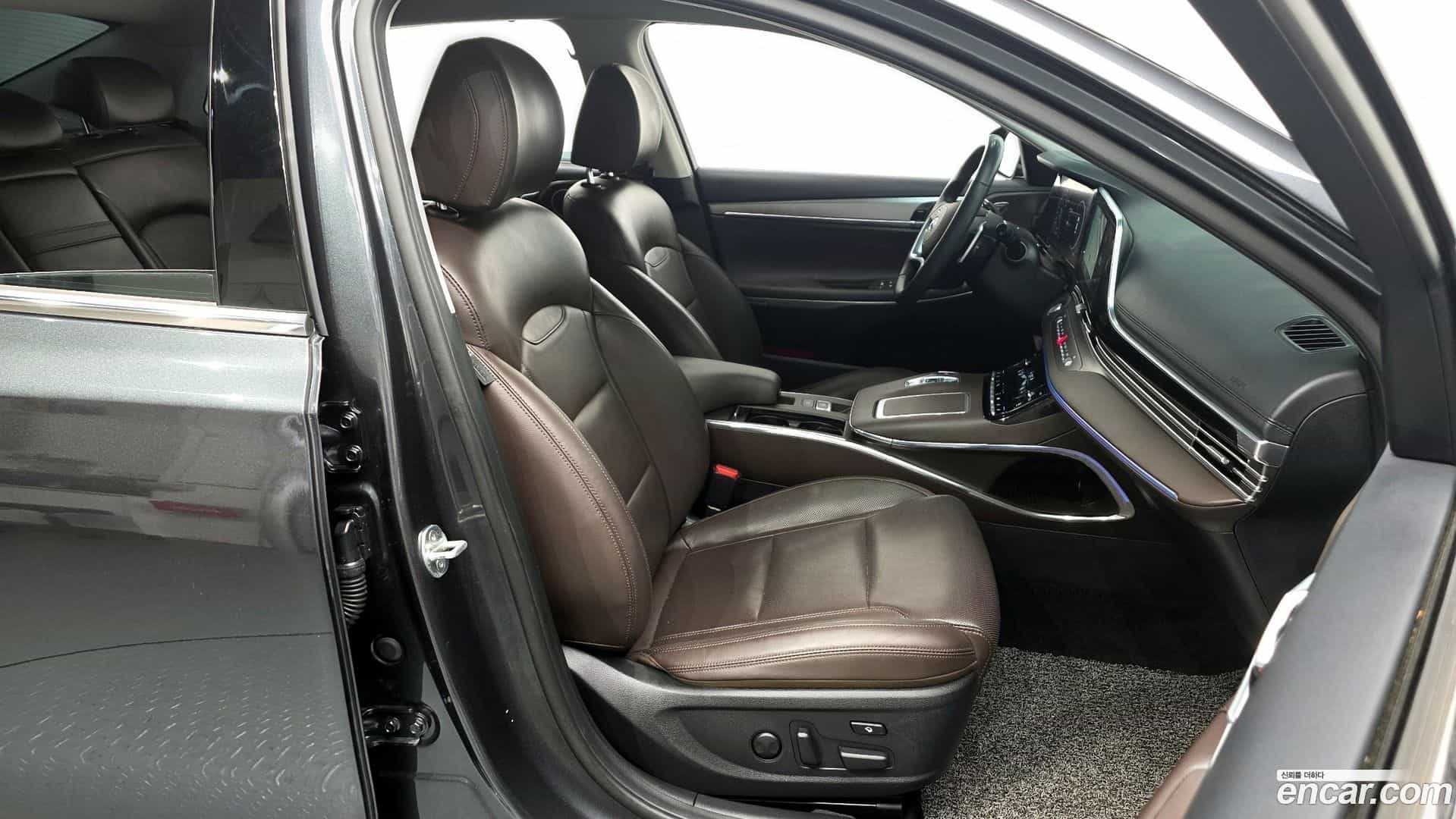 Grandeur Hyundai 2021.6-INNER-036