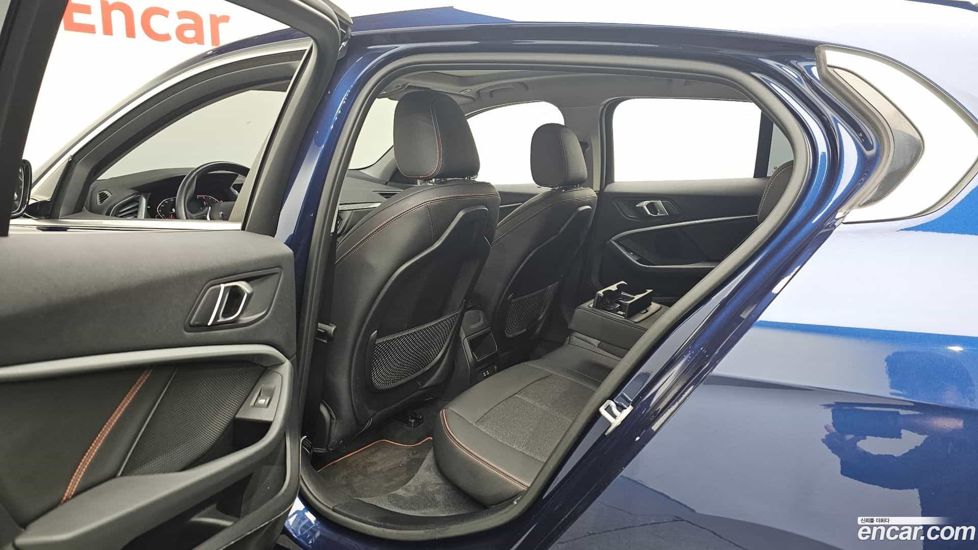1-Series BMW 2020.8-INNER-010