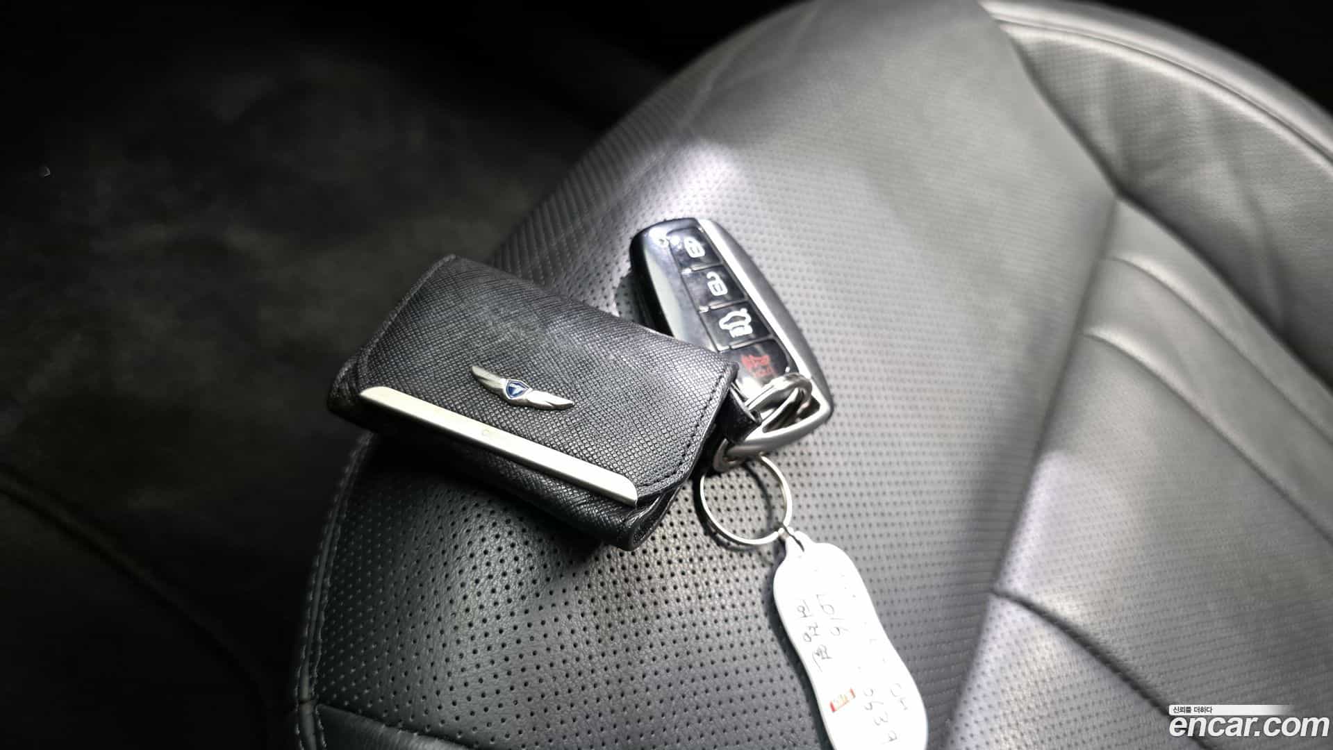 Genesis Hyundai 2016.2-OPTION-042