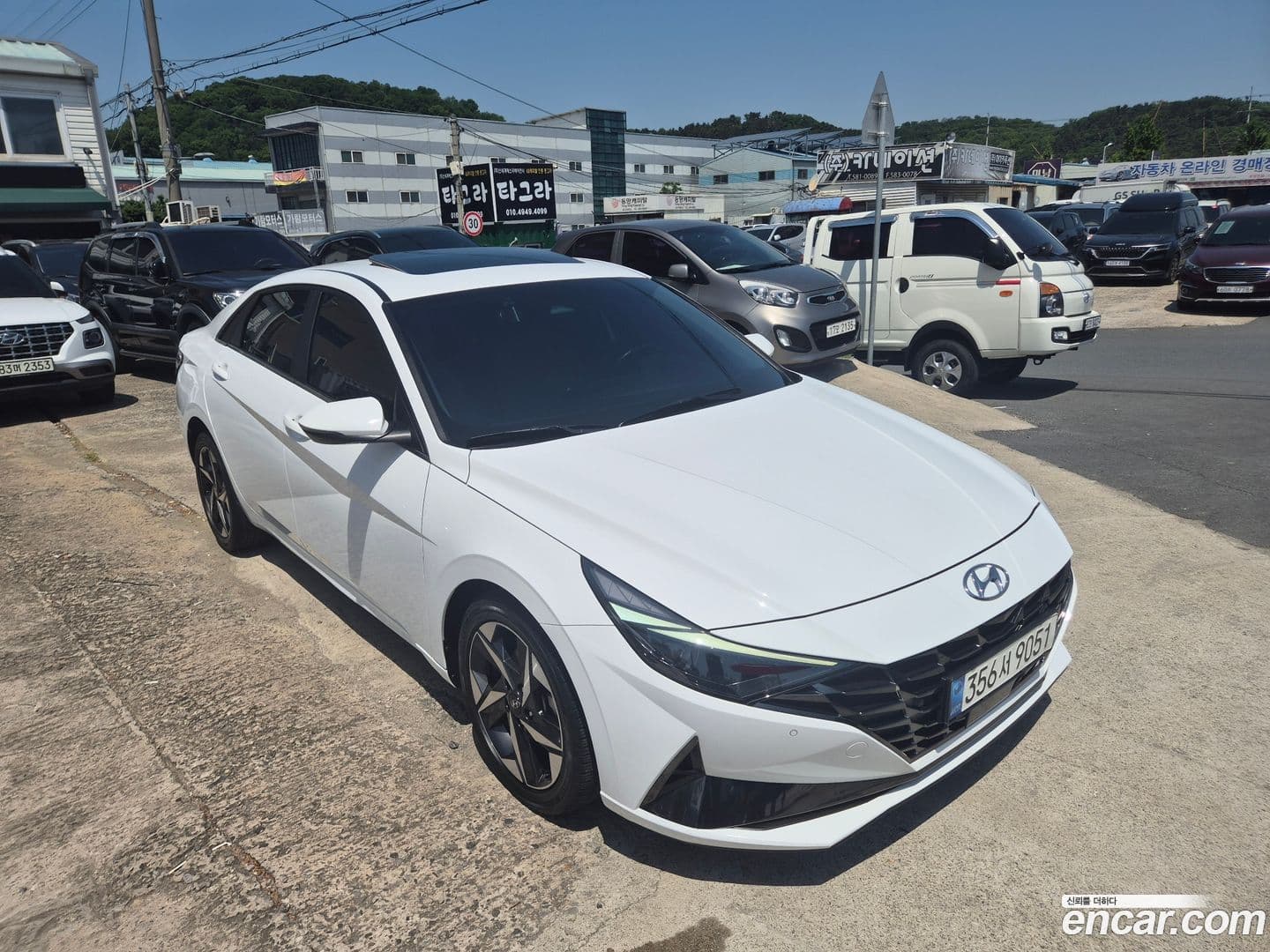 Main__Slider__Photo:AVANTE Hyundai 2021.11-0
