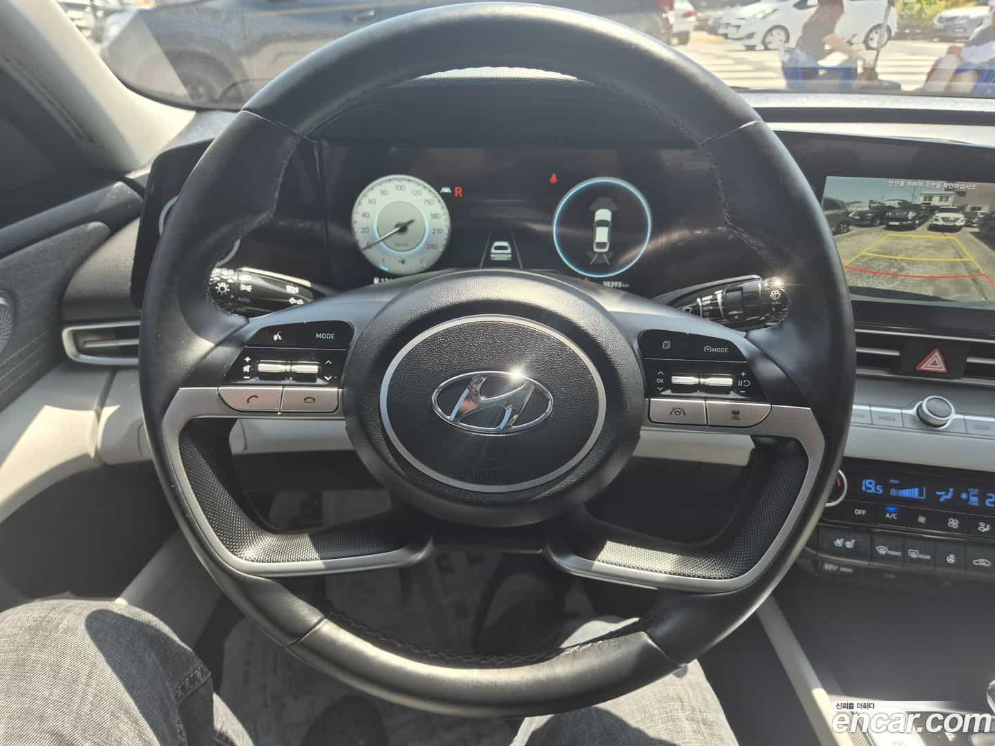 AVANTE Hyundai 2021.11-INNER-010