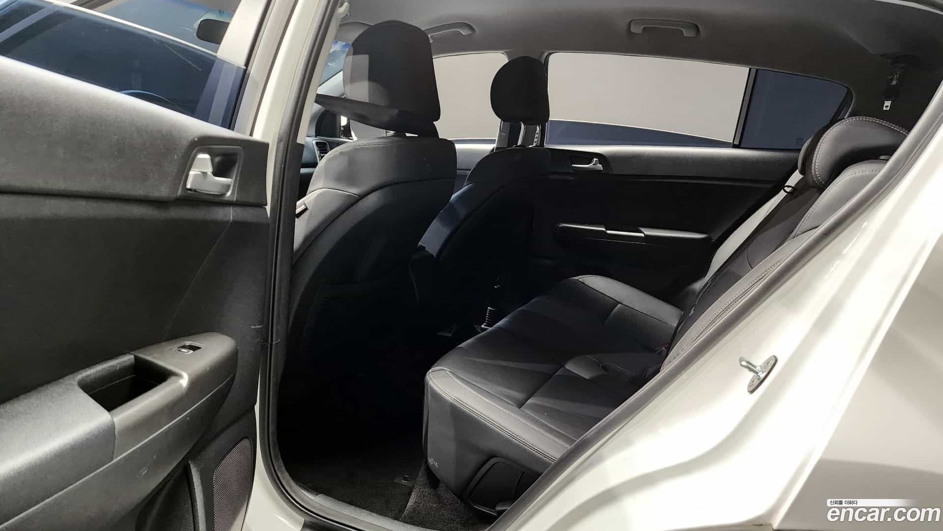 Sportage Kia 2018.6-OPTION-016