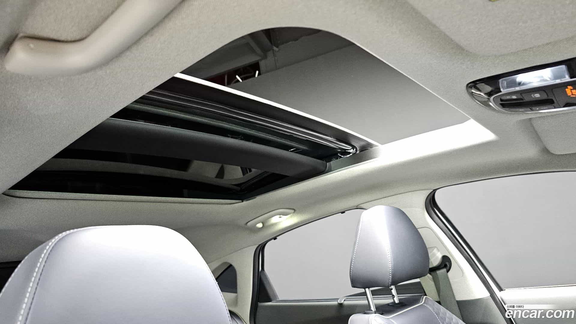 Sonata Hyundai 2023.8-OPTION-023