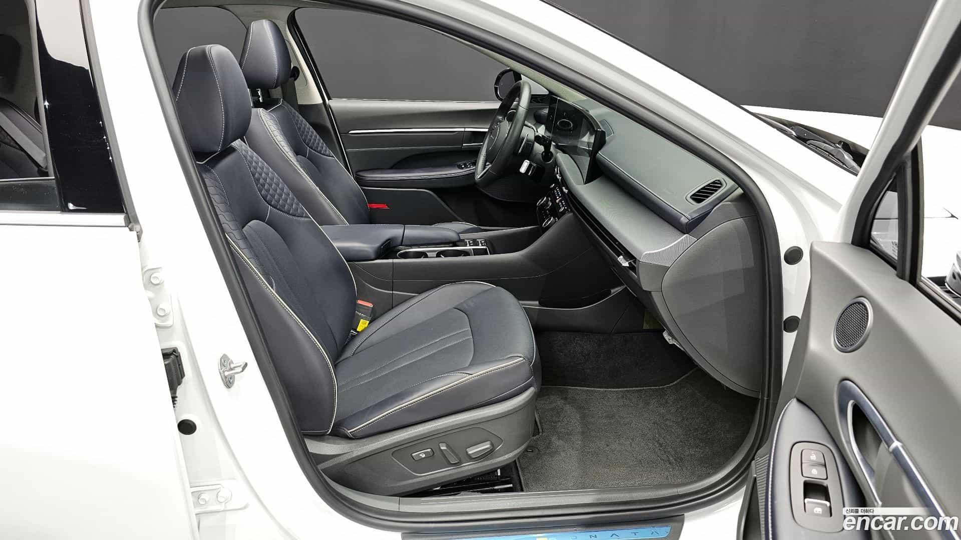 Sonata Hyundai 2023.8-INNER-036