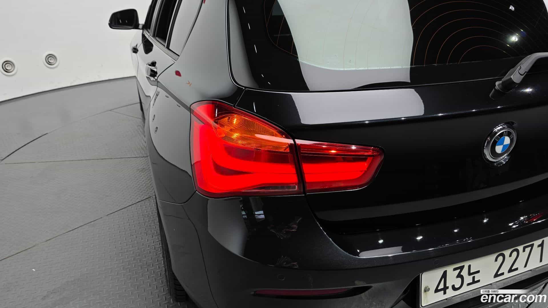 1-Series BMW 2017.5-OUTER-033