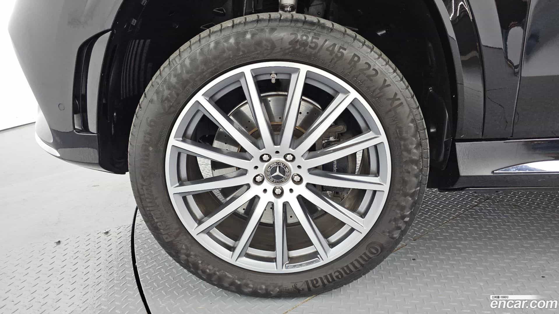 GLS-Class Mercedes-Benz 2022.9-OUTER-005