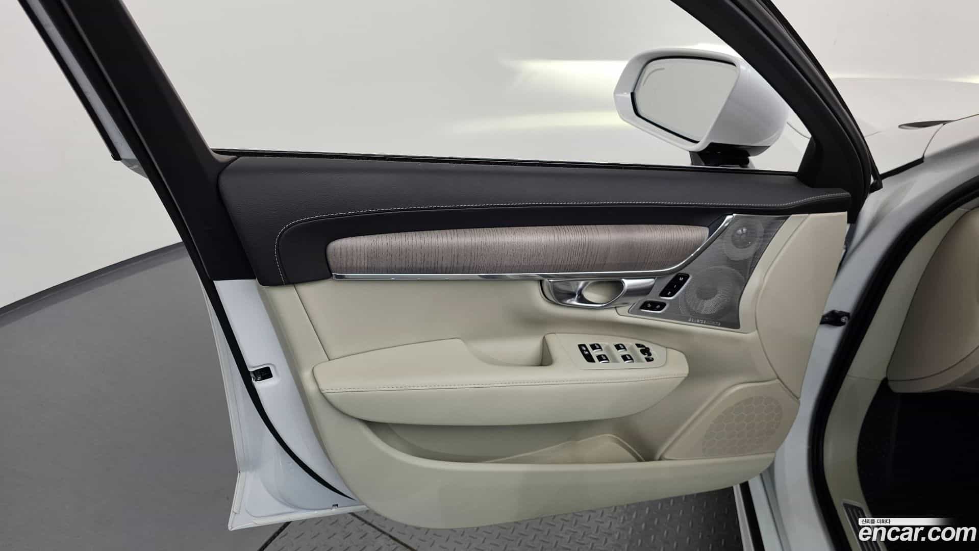 S90 Volvo 2024.0-INNER-034
