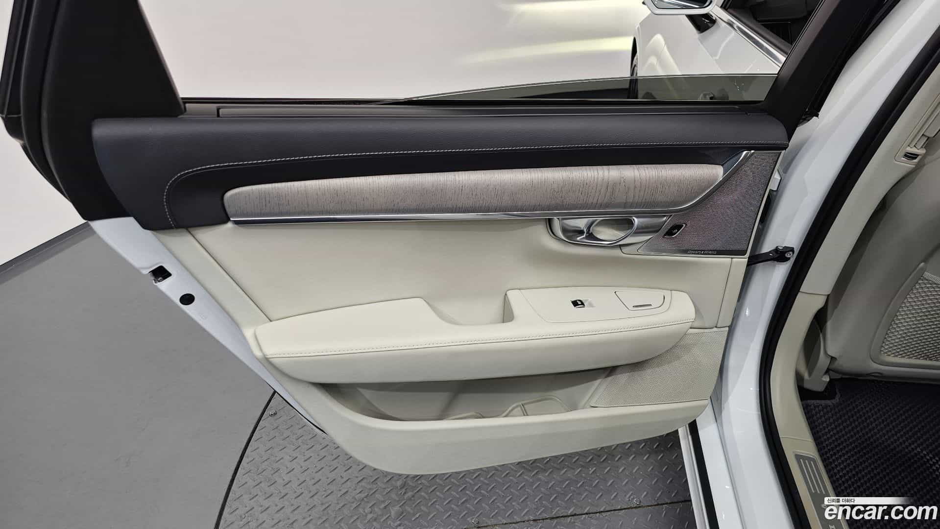 S90 Volvo 2024.0-INNER-035