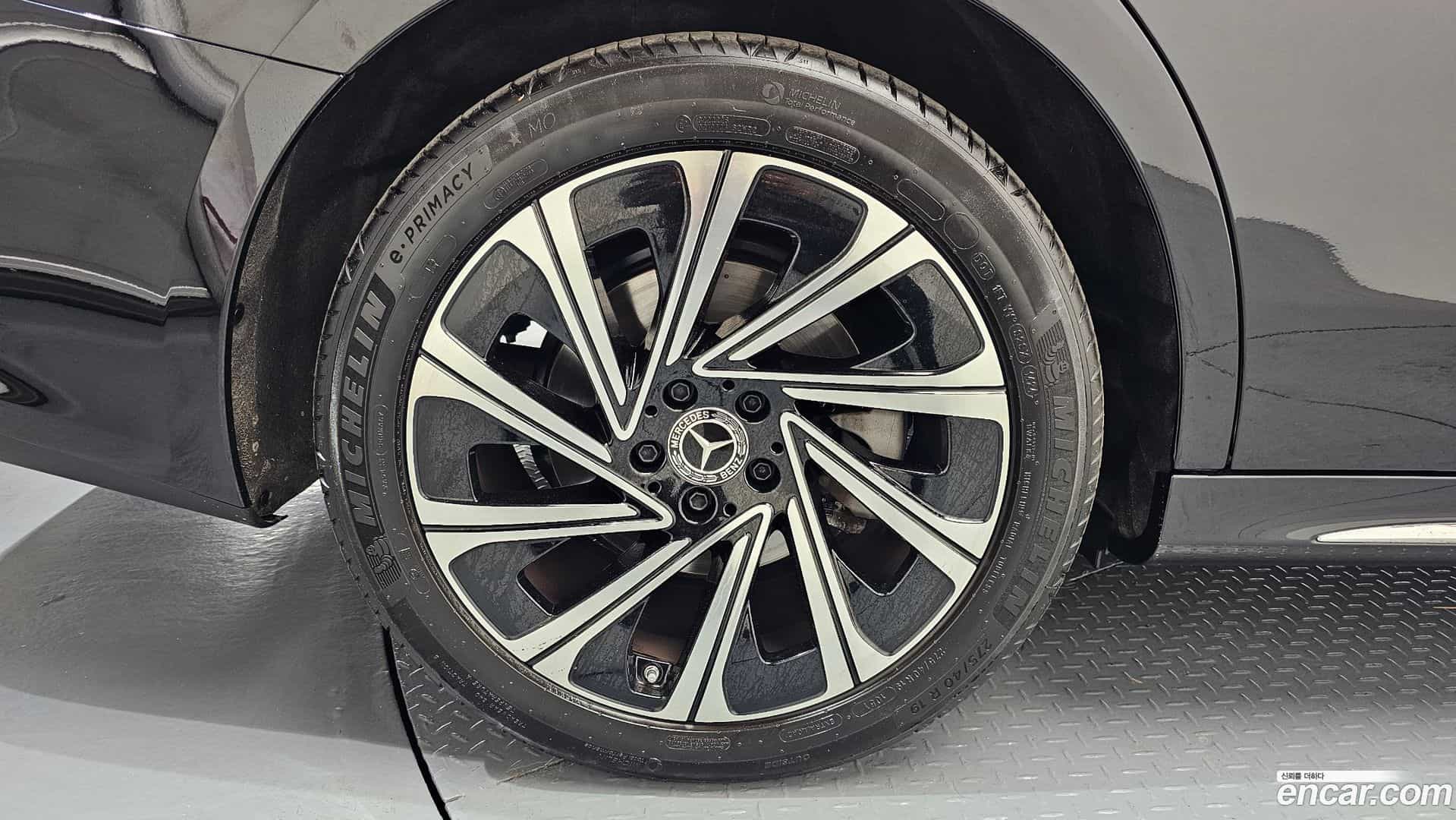 E-Class Mercedes-Benz 2024.6-OUTER-005