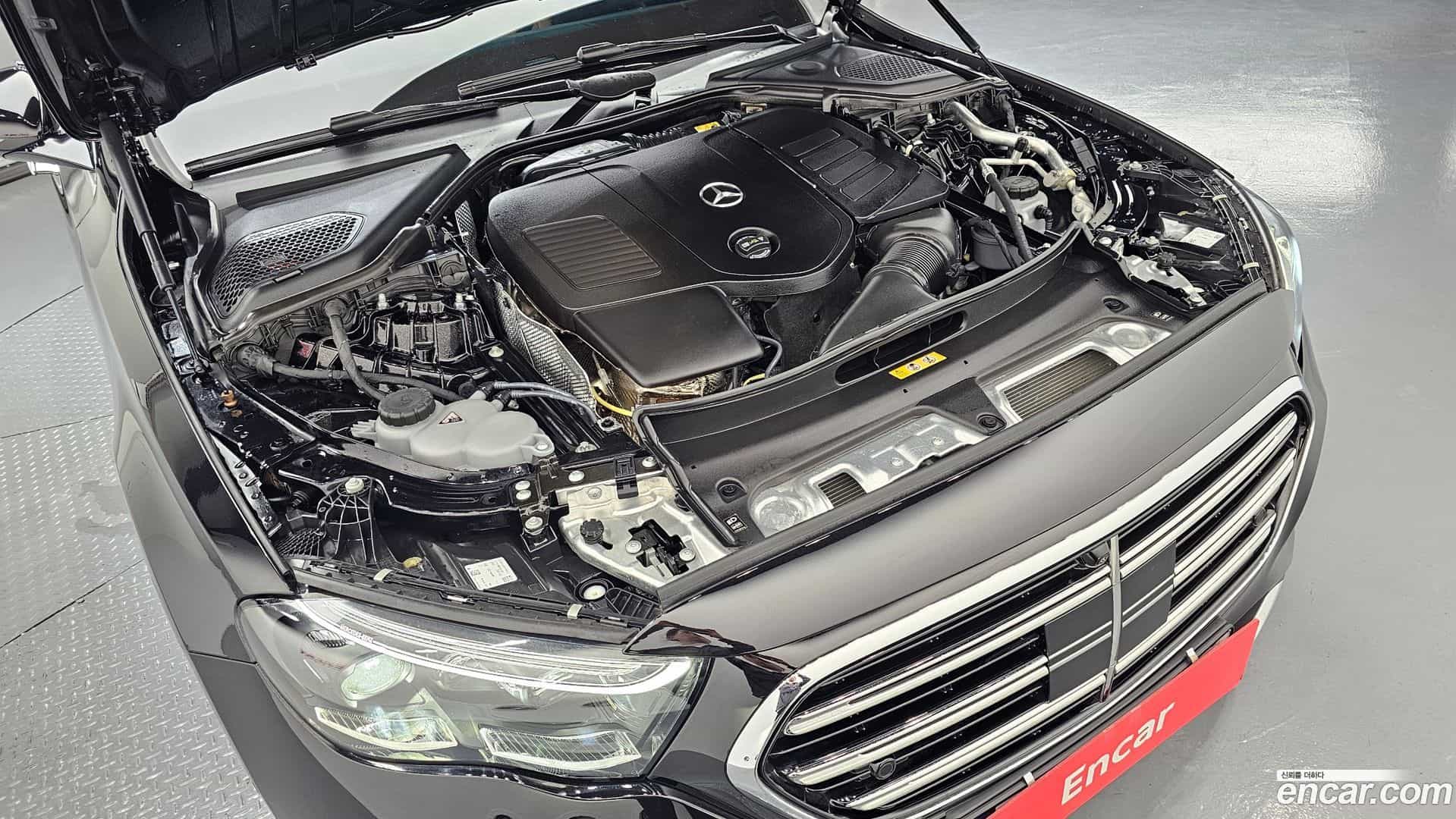 E-Class Mercedes-Benz 2024.6-OUTER-006