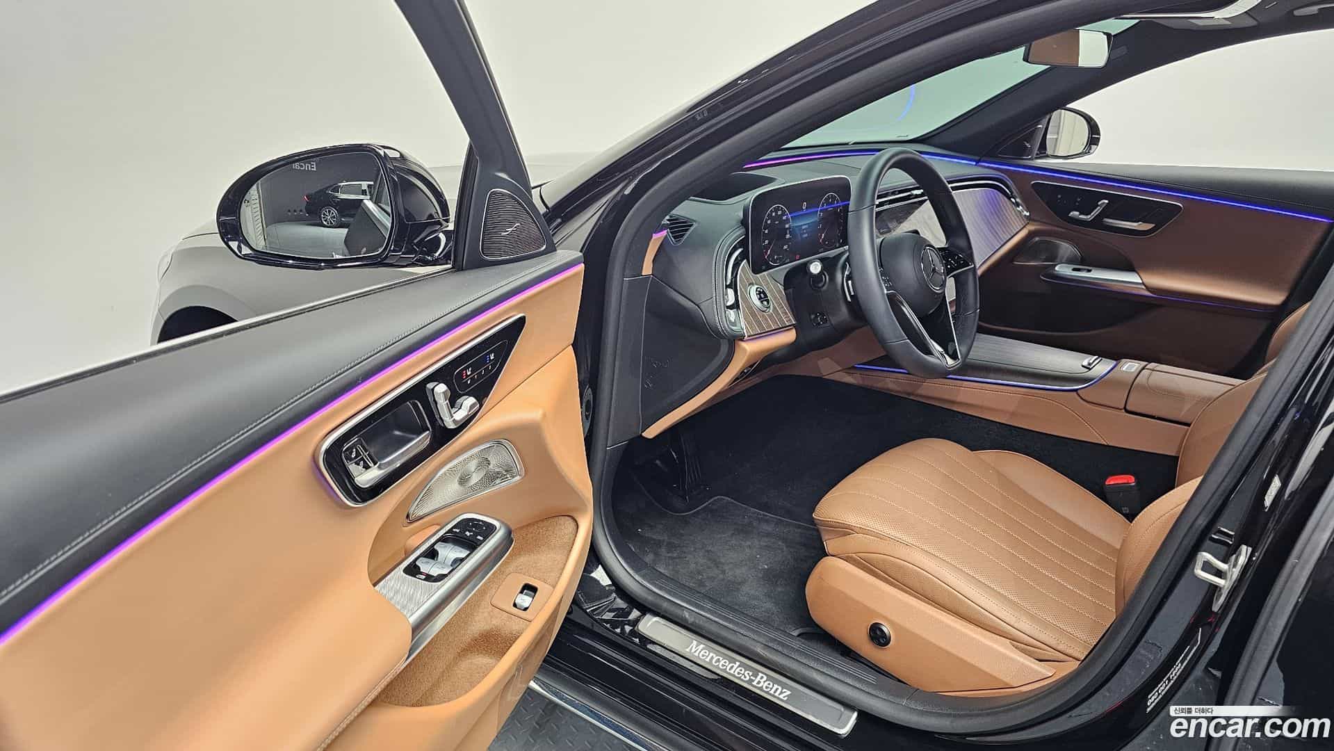 E-Class Mercedes-Benz 2024.6-OPTION-021