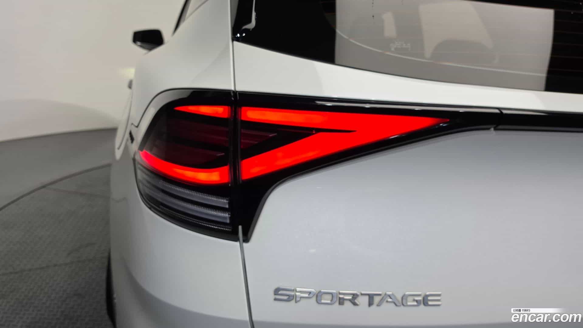 Sportage Kia 2021.9-OUTER-033