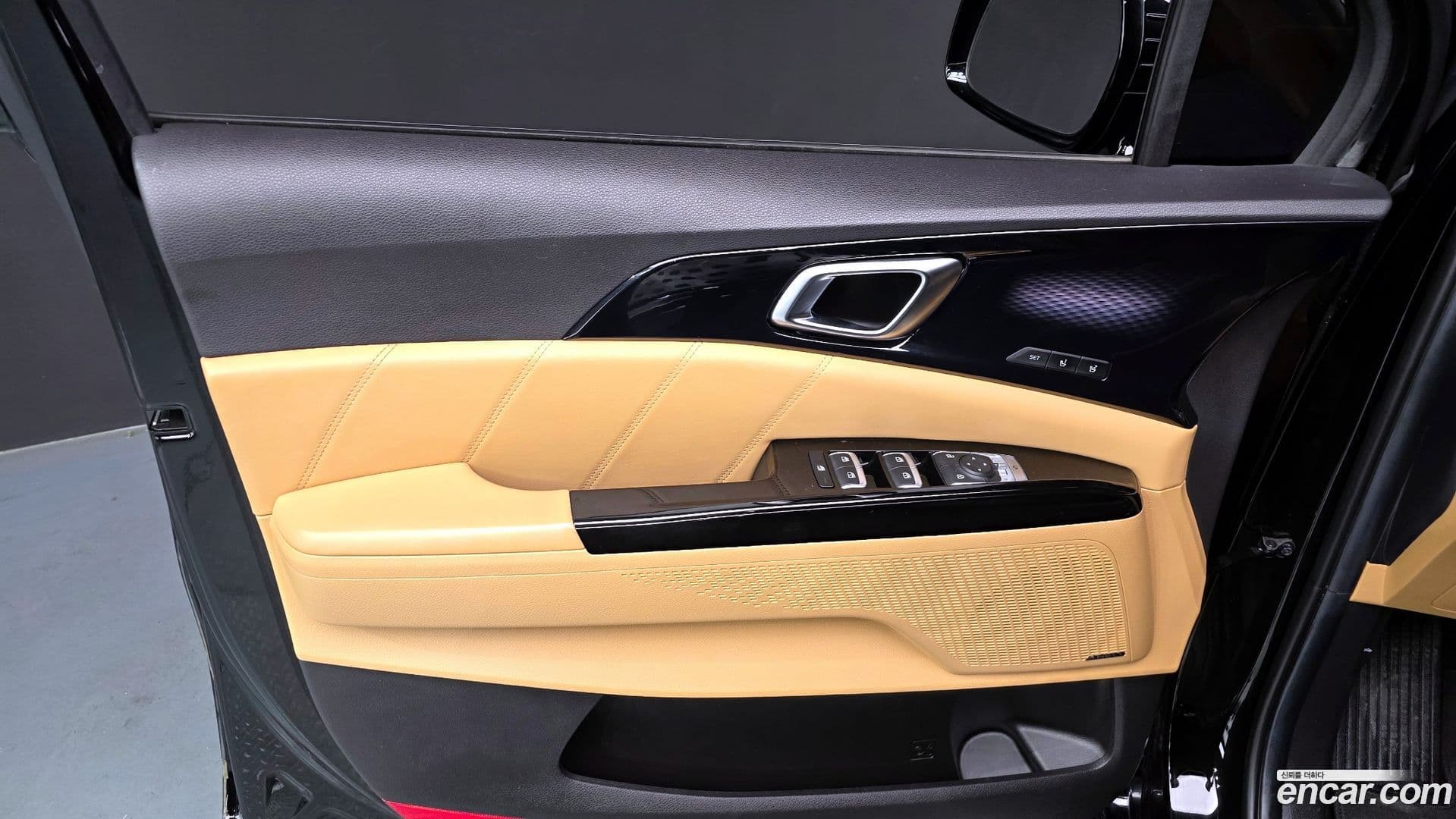Main__Slider__Photo:Canival Kia 2020.8-24