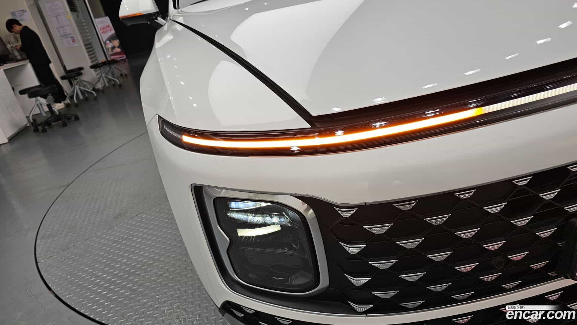Grandeur Hyundai 2023.9-OUTER-032