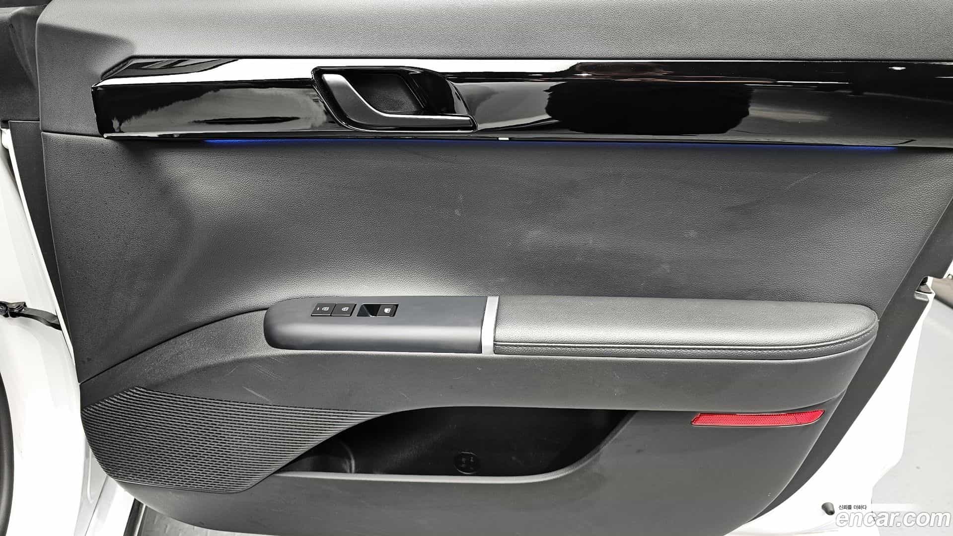 Grandeur Hyundai 2023.9-INNER-034