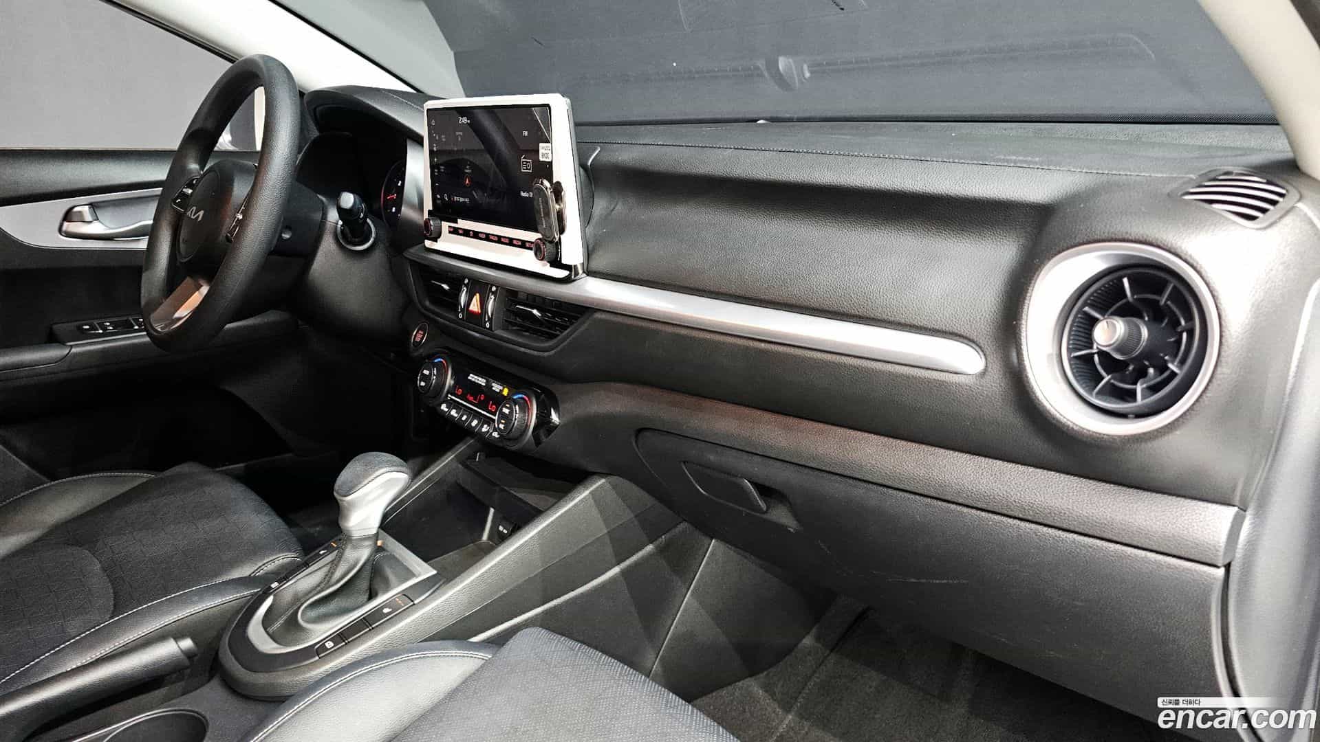 K3 Kia 2022.6-OPTION-043