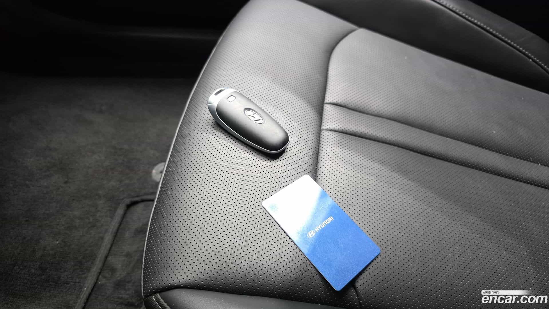 Sonata Hyundai 2019.9-OPTION-047