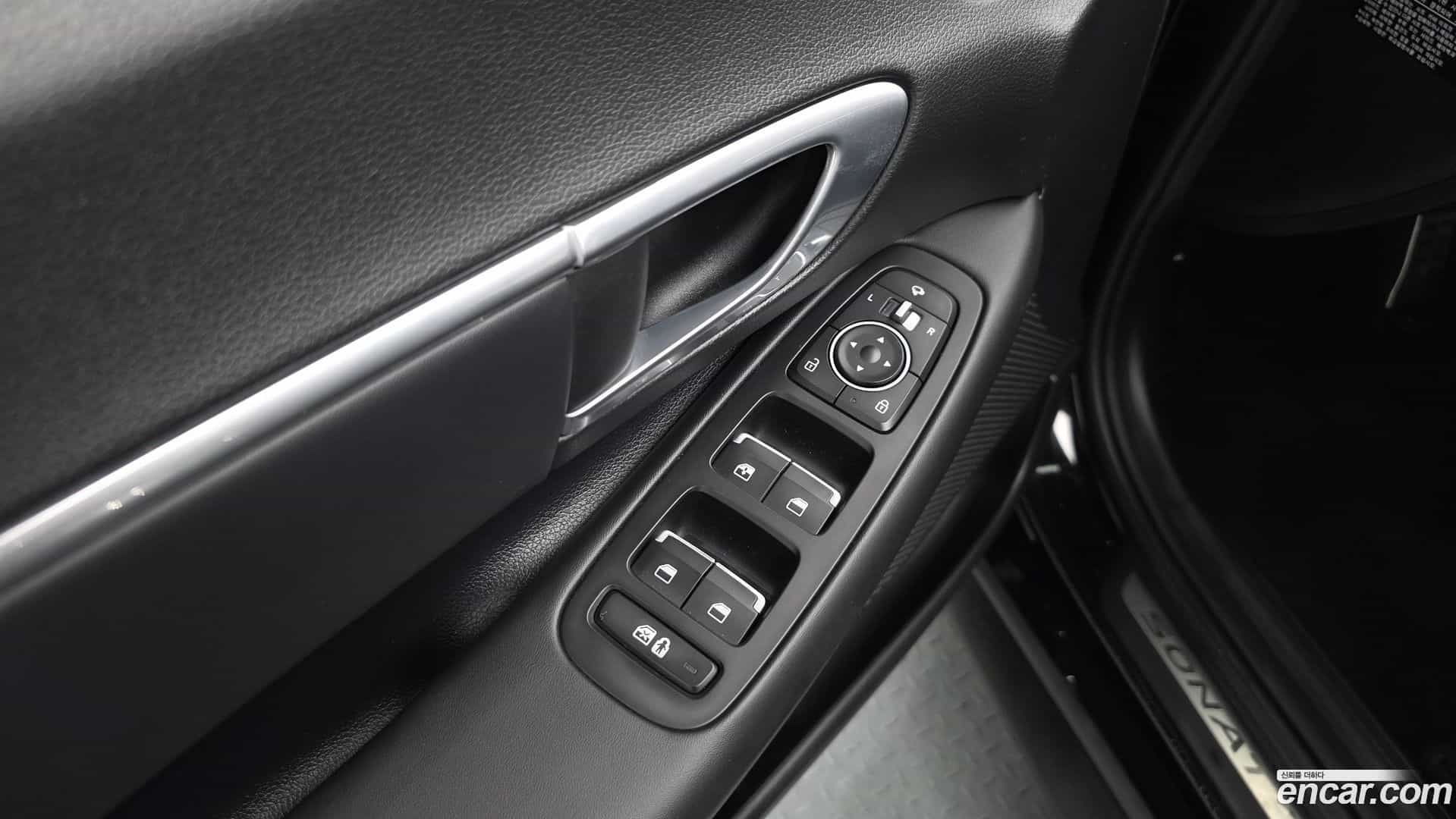 Sonata Hyundai 2019.9-OPTION-051