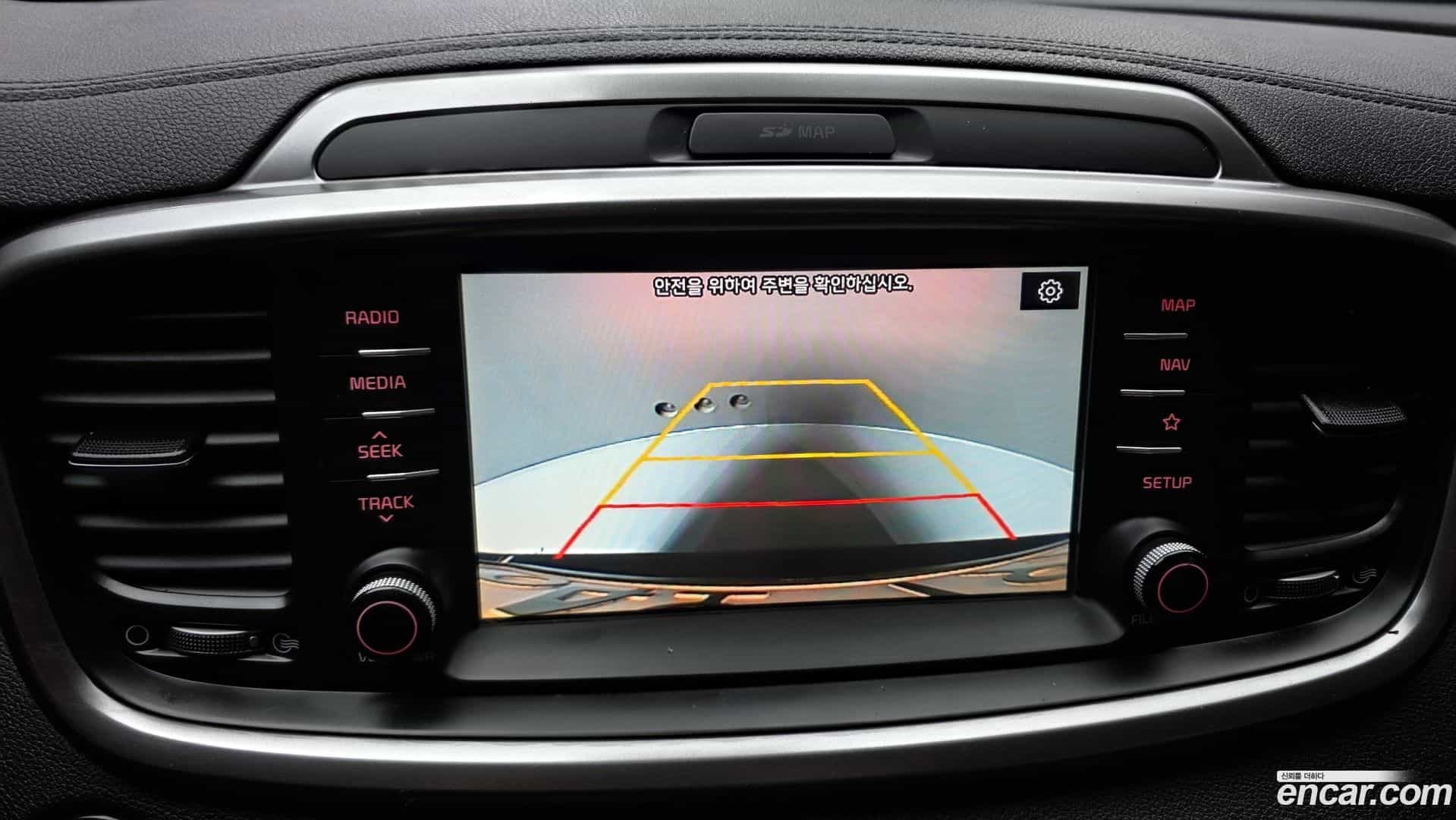 Sorento Kia 2019.4-OPTION-019