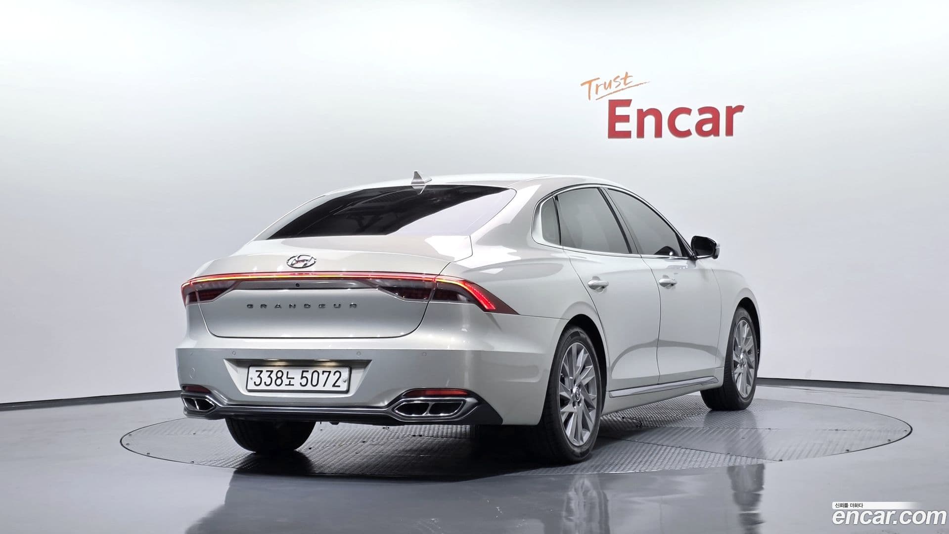 Main__Slider__Photo:Grandeur Hyundai 2020.2-1