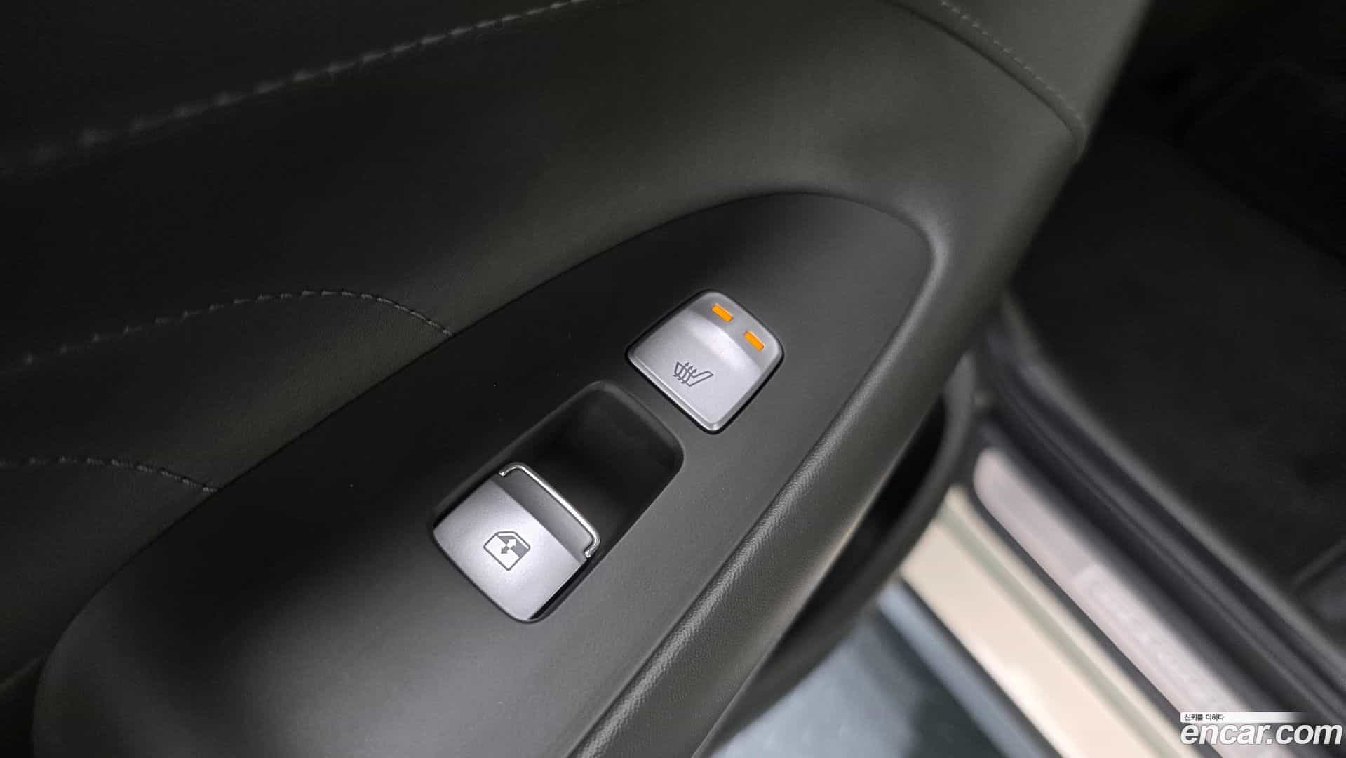 Grandeur Hyundai 2020.2-OPTION-045