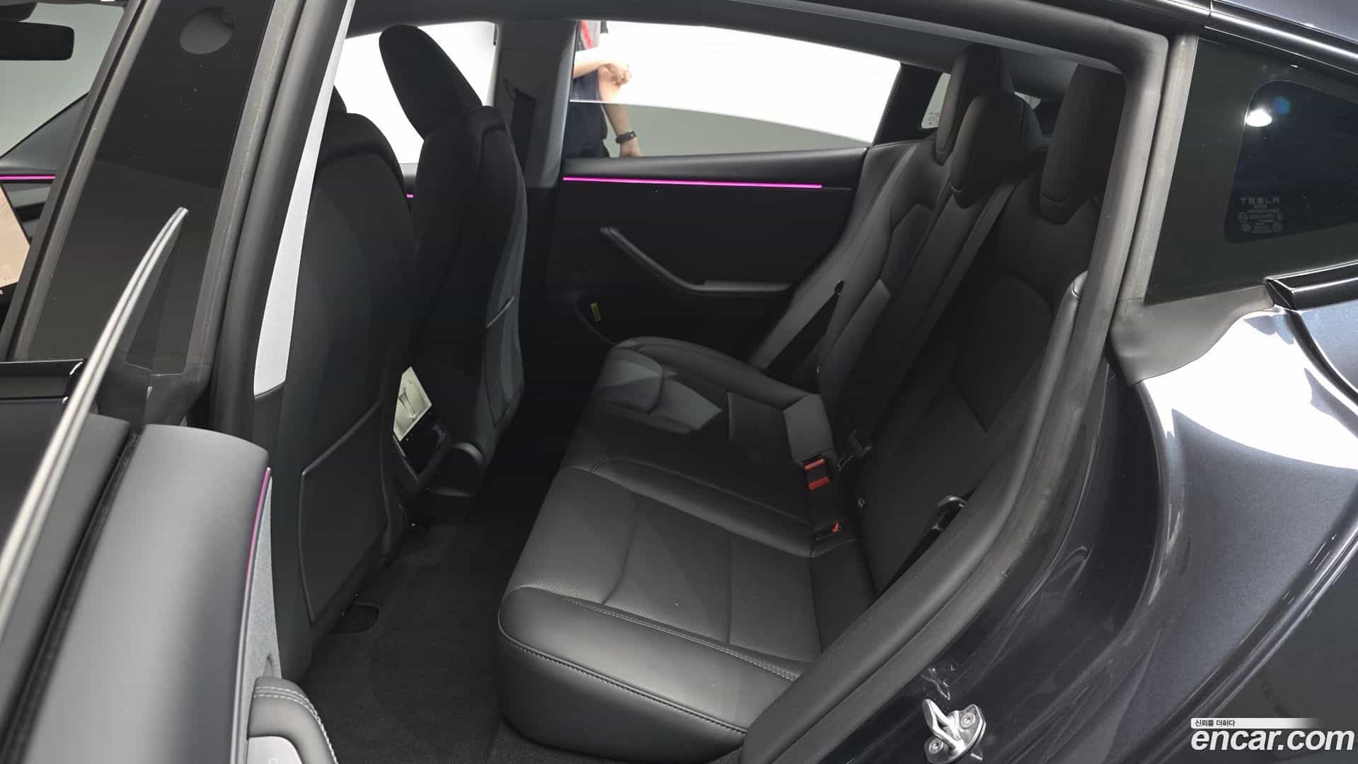 Model 3 Tesla 2025.7-OPTION-015