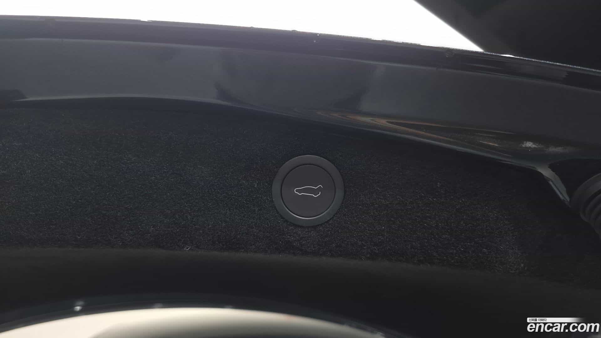 Model 3 Tesla 2025.7-OPTION-024