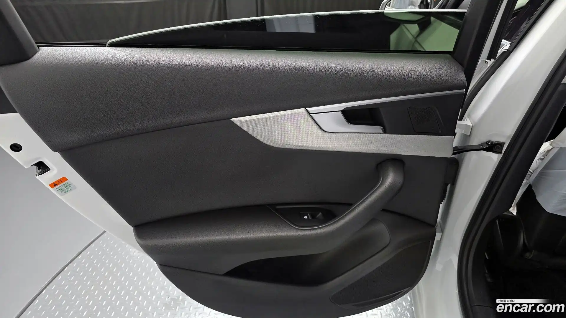 A4 Audi 2019.11-INNER-035