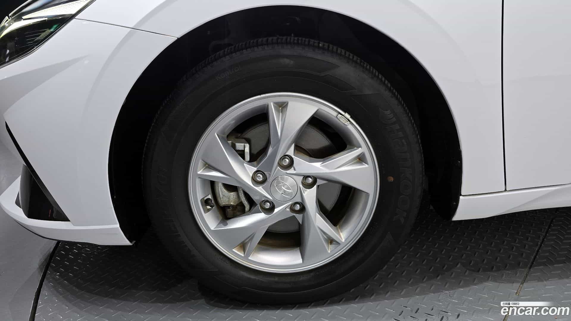 AVANTE Hyundai 2021.4-OUTER-005