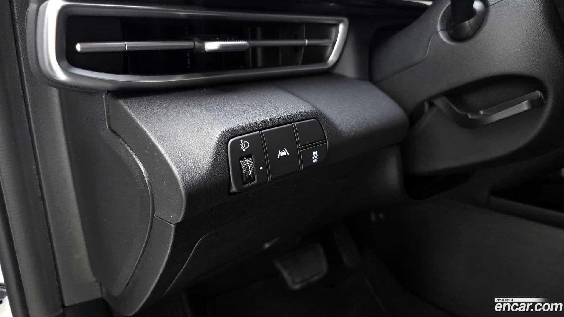 AVANTE Hyundai 2021.4-OPTION-022