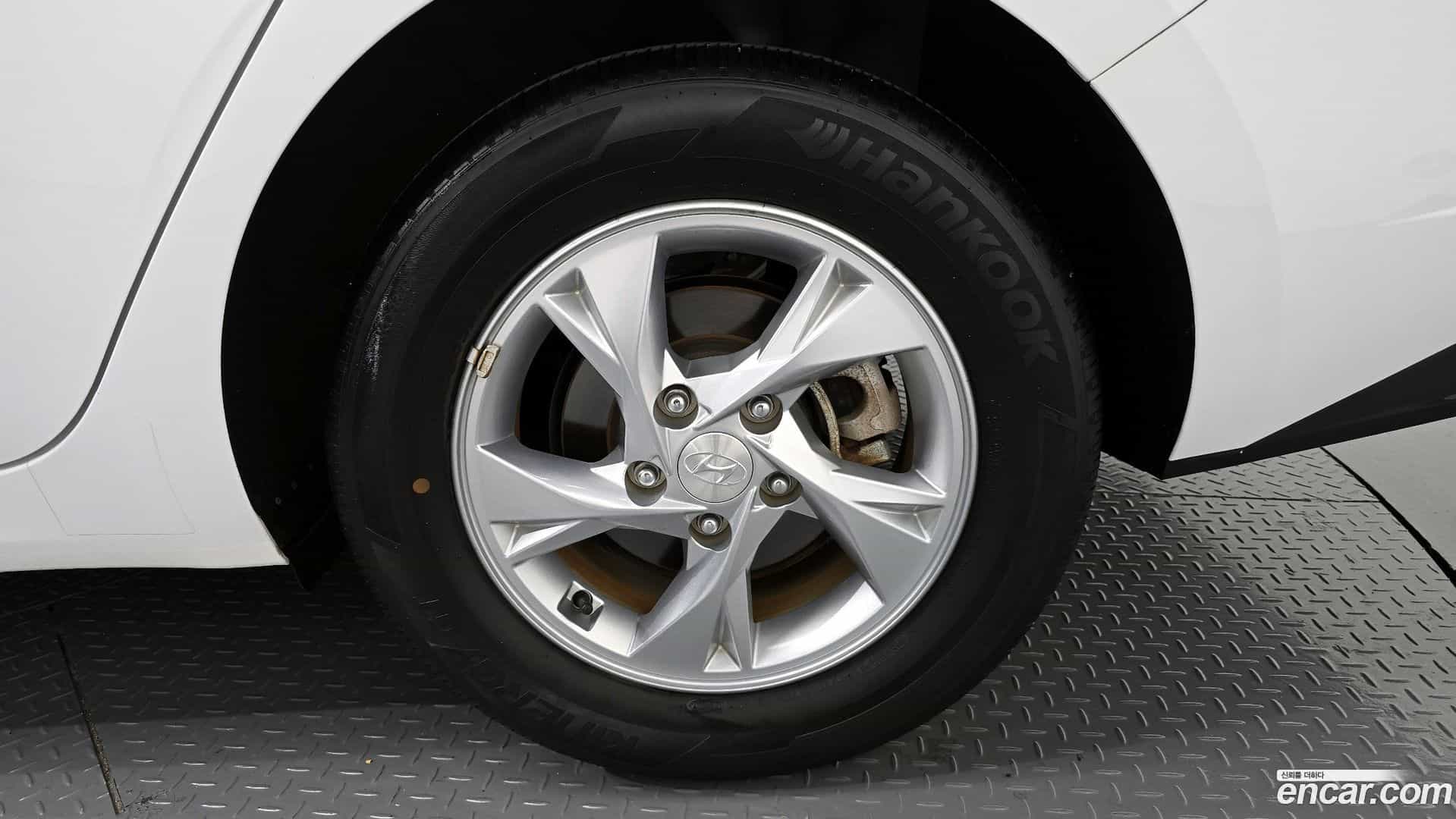 AVANTE Hyundai 2021.4-OUTER-031