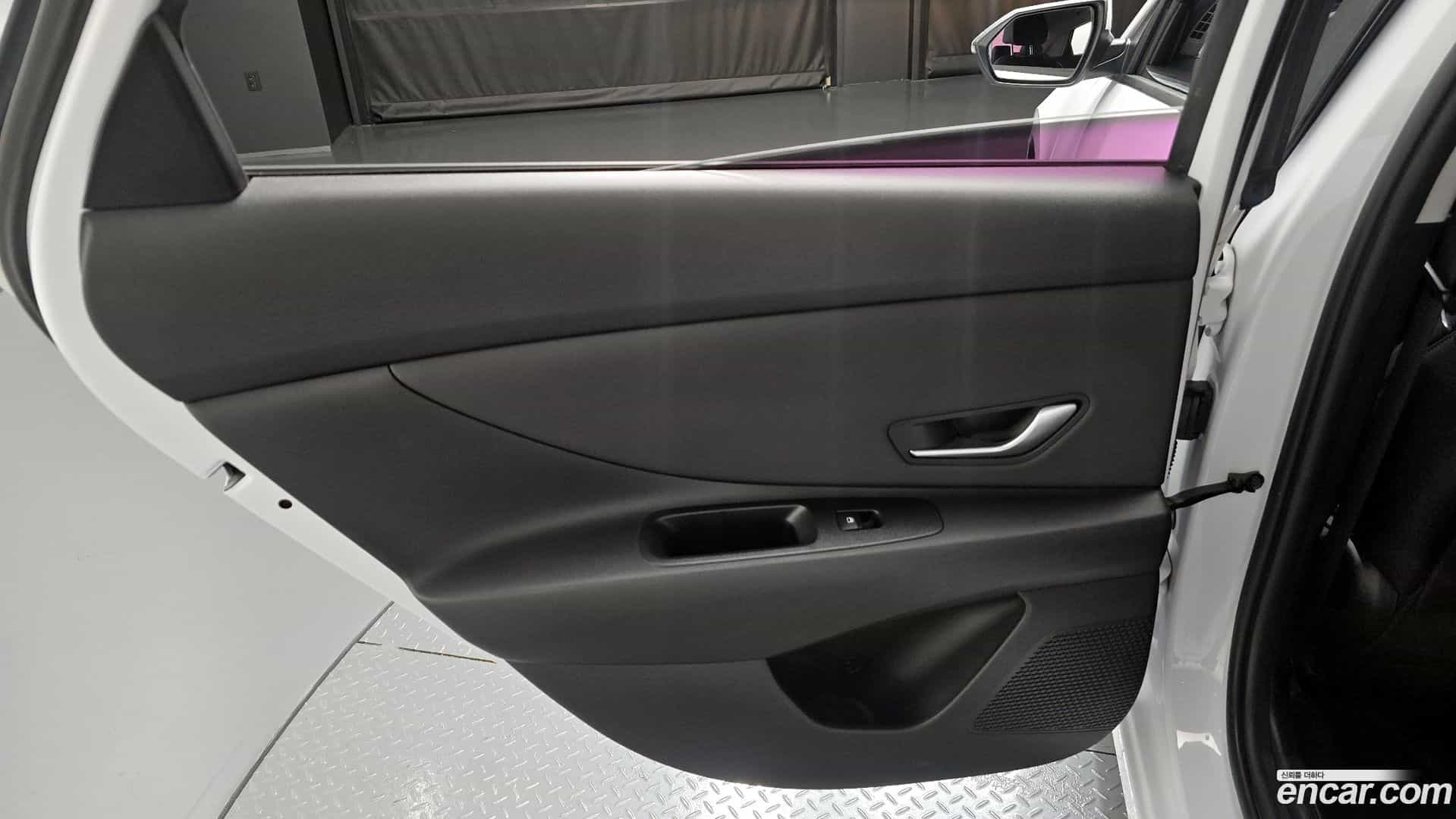 AVANTE Hyundai 2021.4-INNER-035