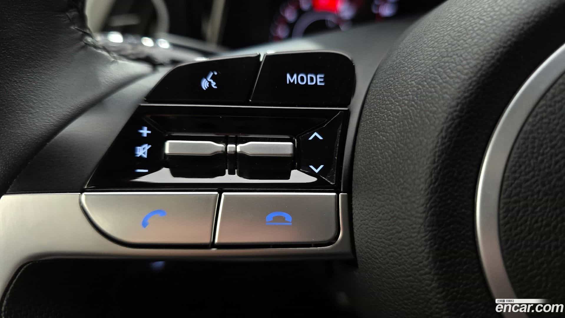 AVANTE Hyundai 2021.4-OPTION-042