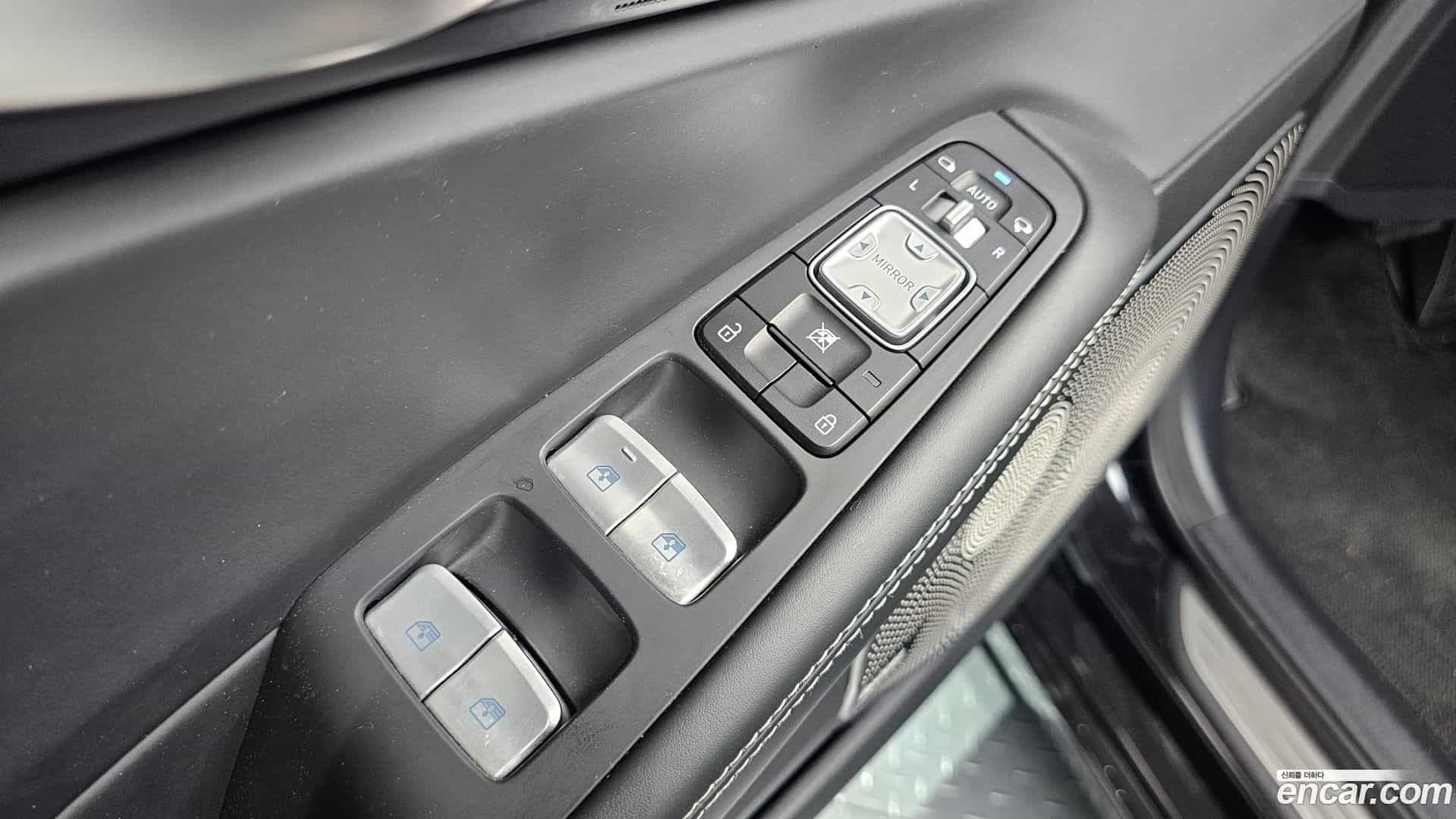 G90 Genesis 2019.3-OPTION-041