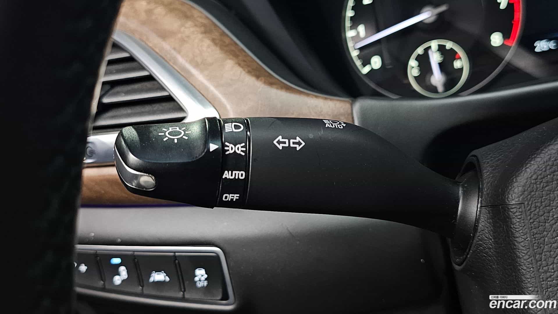 G90 Genesis 2019.3-OPTION-046