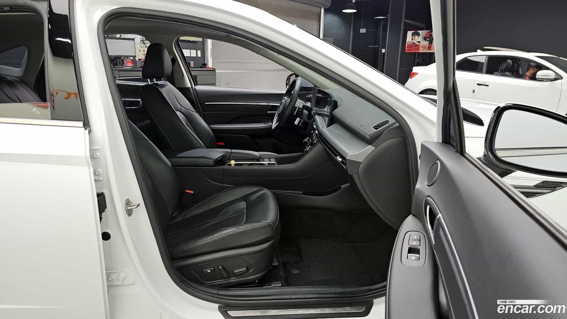 Sonata Hyundai 2023.10-OPTION-015