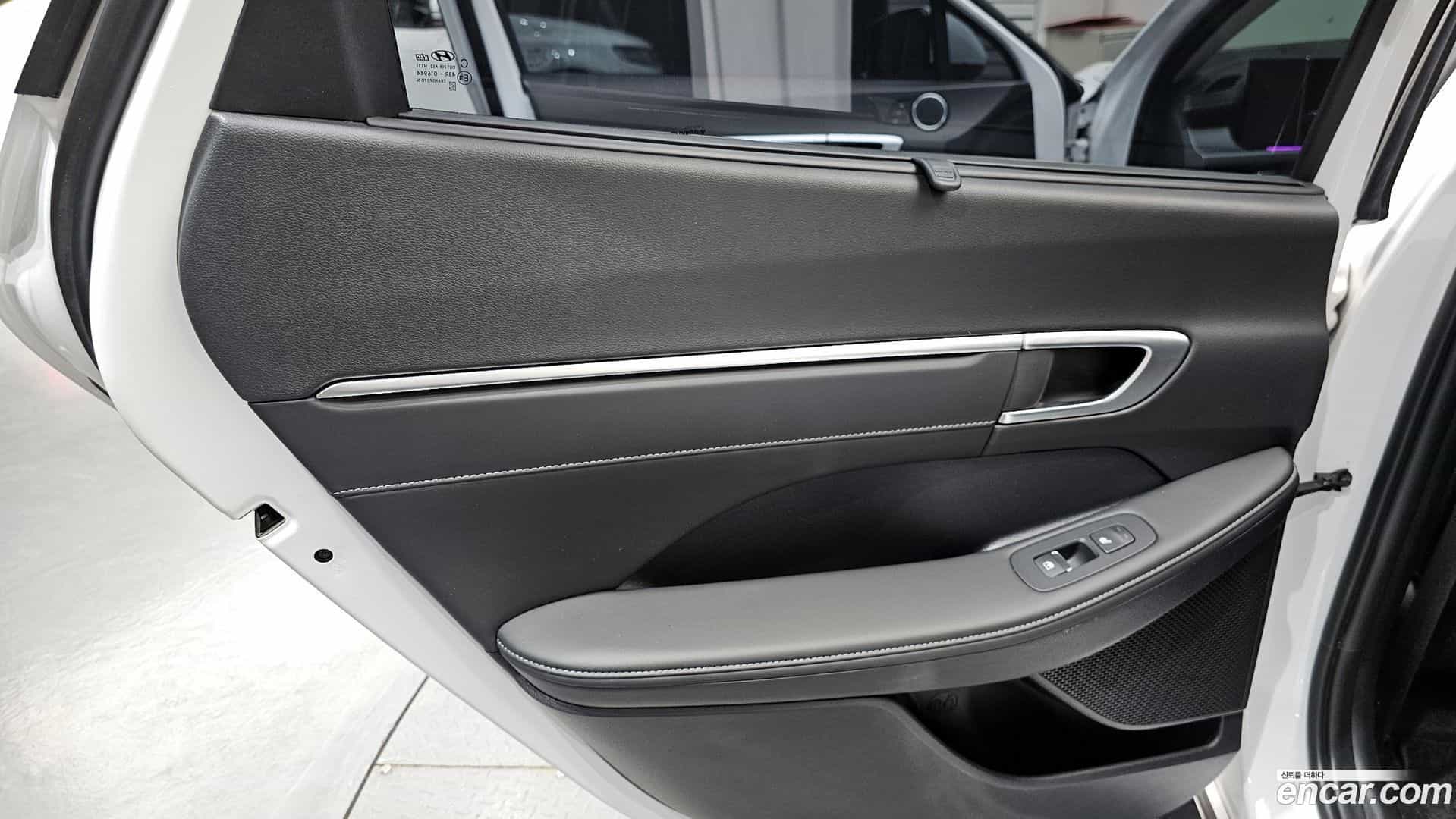 Sonata Hyundai 2023.10-INNER-035