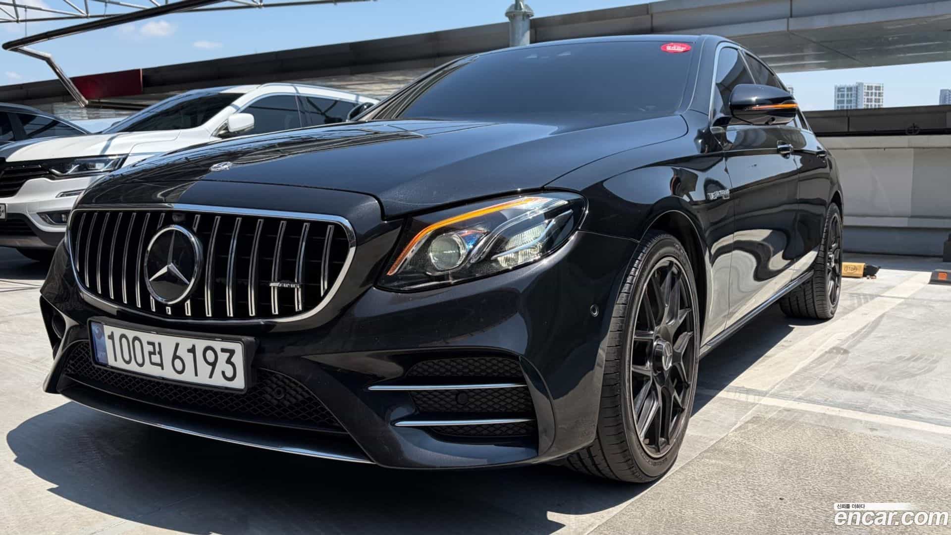 E-Class Mercedes-Benz 2018.11-OUTER-003