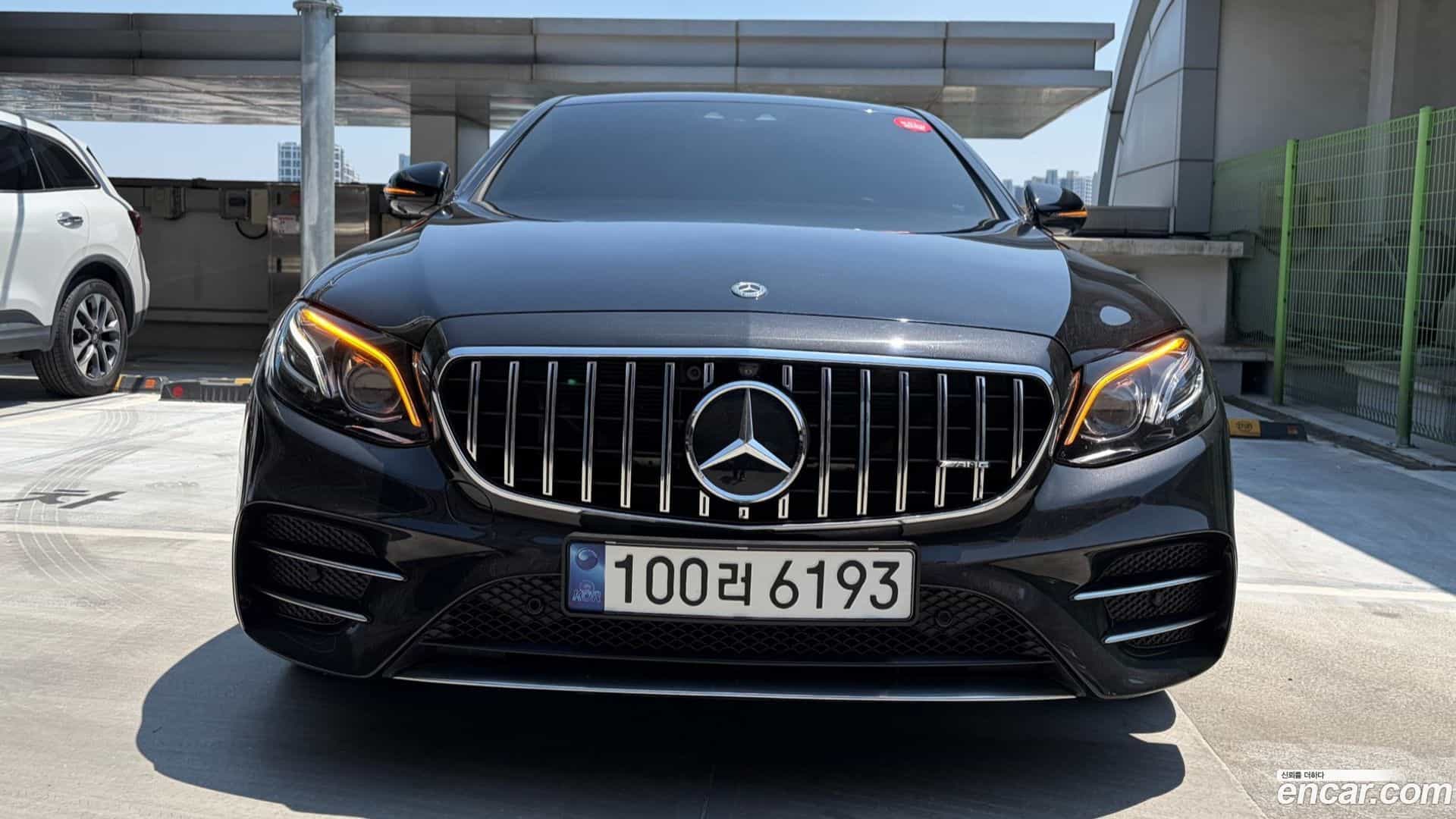 E-Class Mercedes-Benz 2018.11-OUTER-004